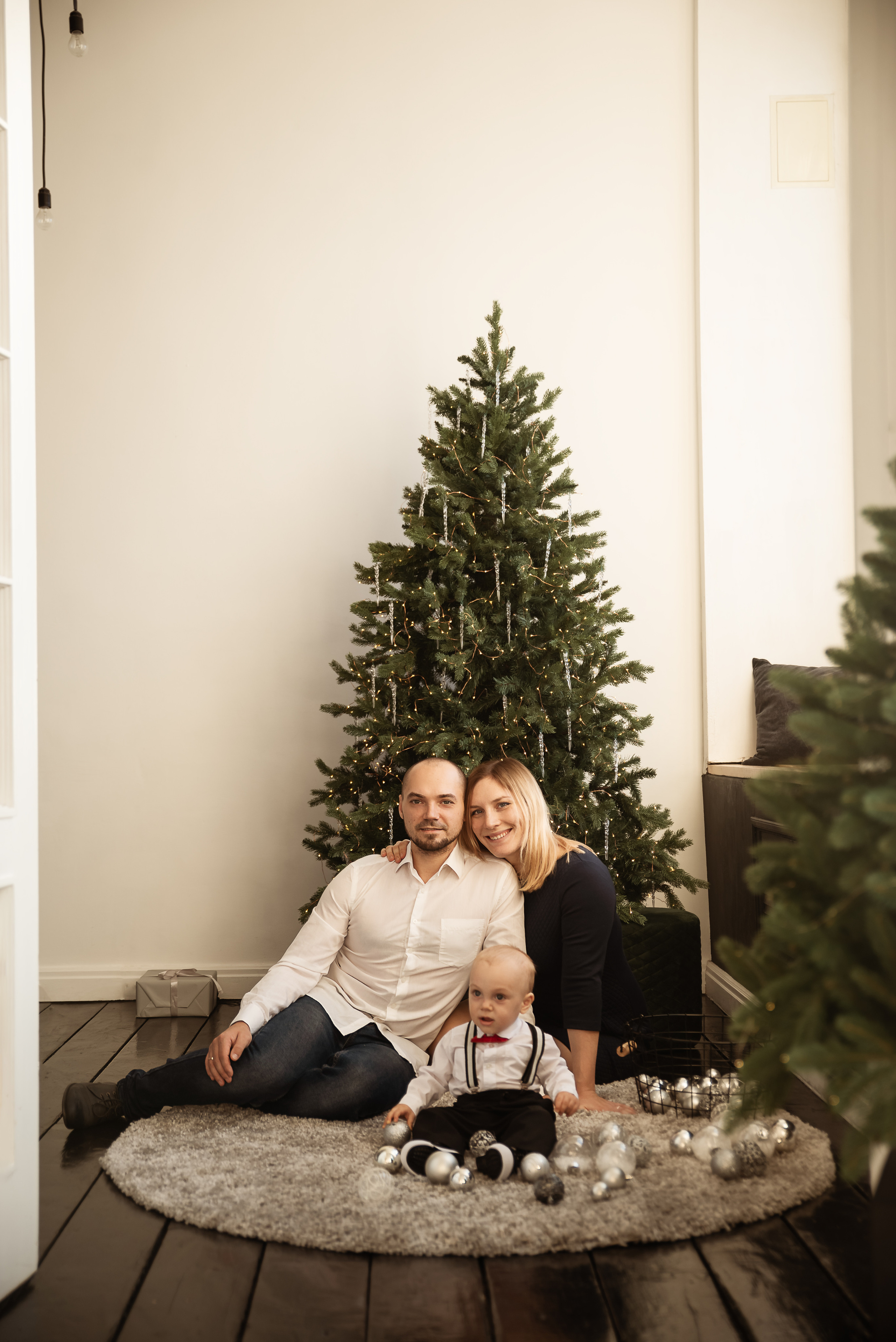 Семейная фотосессия в студии. Фотограф новорожденных Екатеринбург, Первоуральск