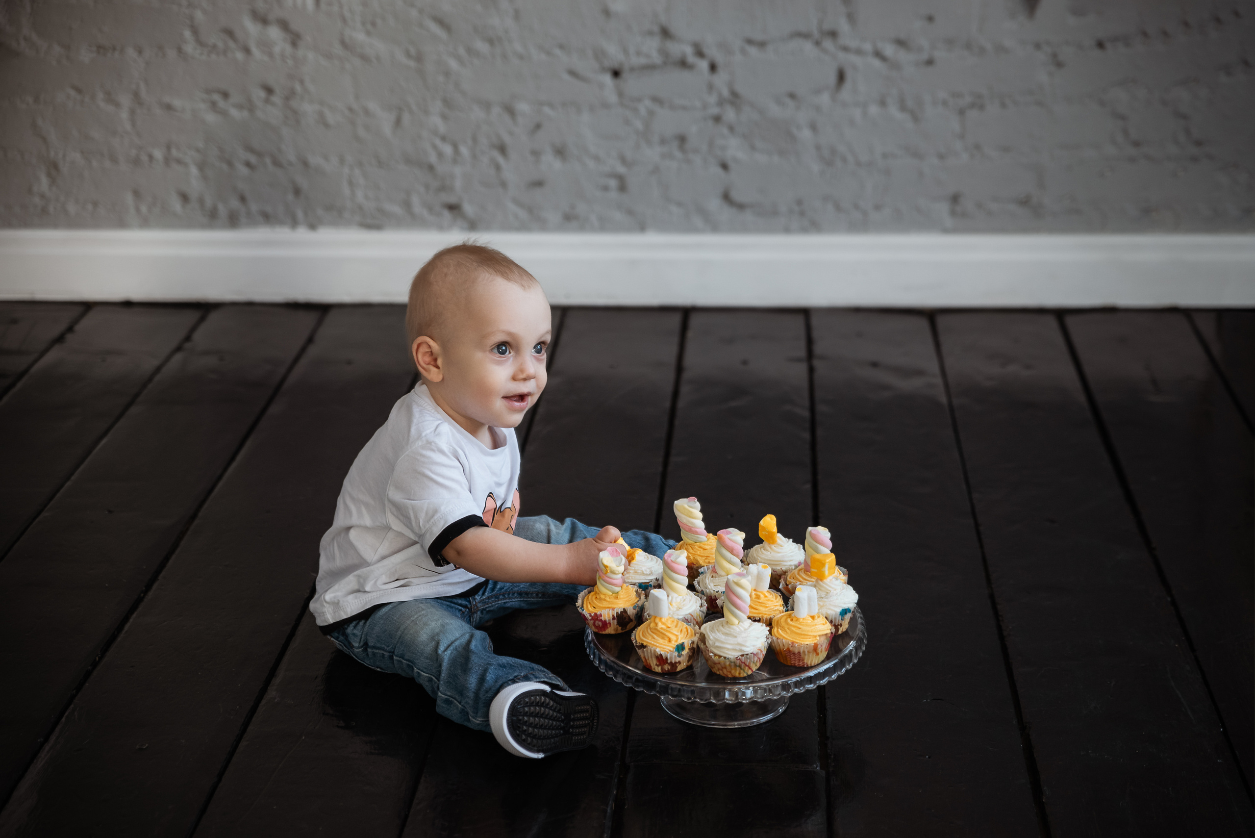 Семейная фотосессия в студии. Фотограф новорожденных Екатеринбург, Первоуральск