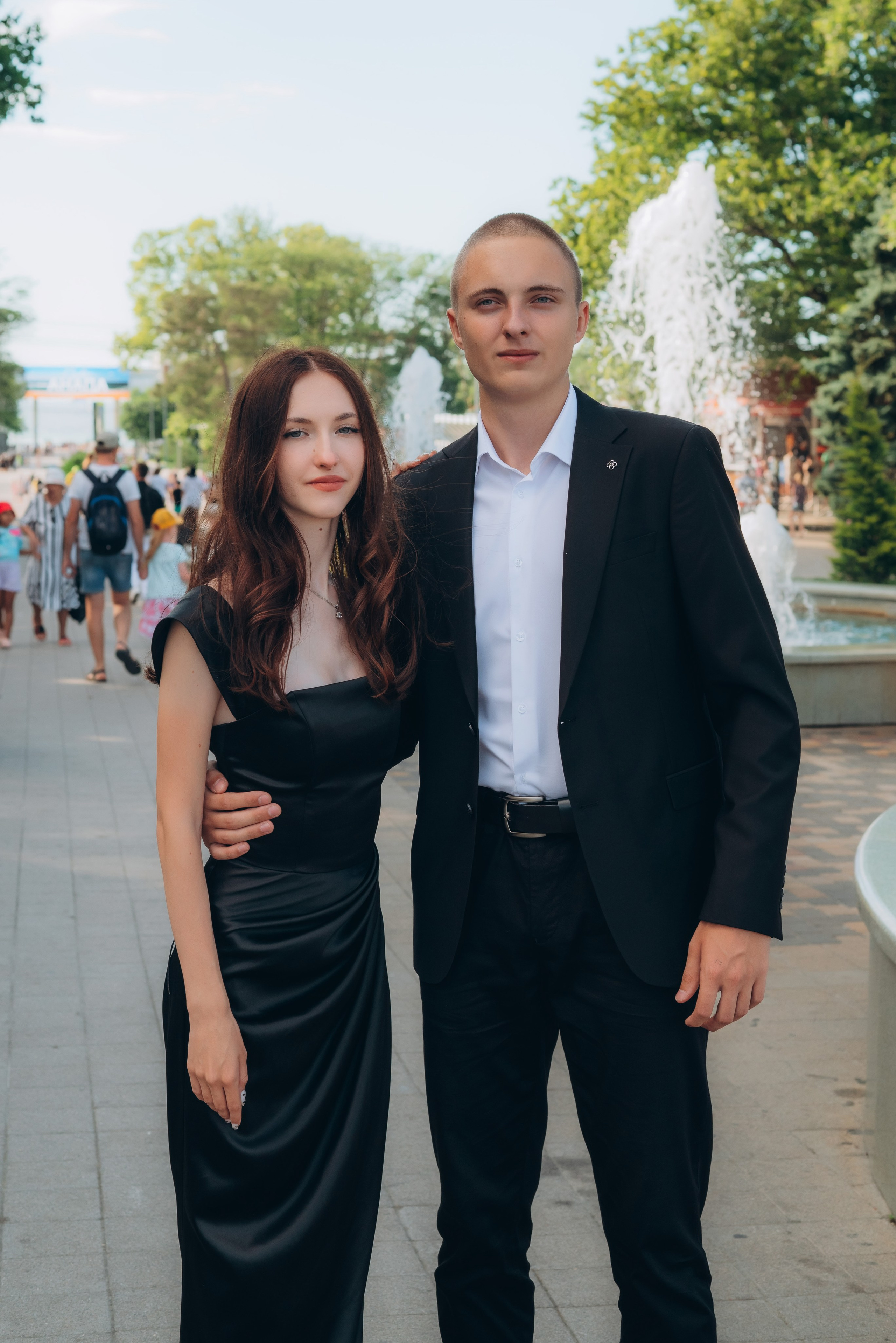 Выпускной 9-11классы. Выпускные книги Анапа Новороссийск Краснодар