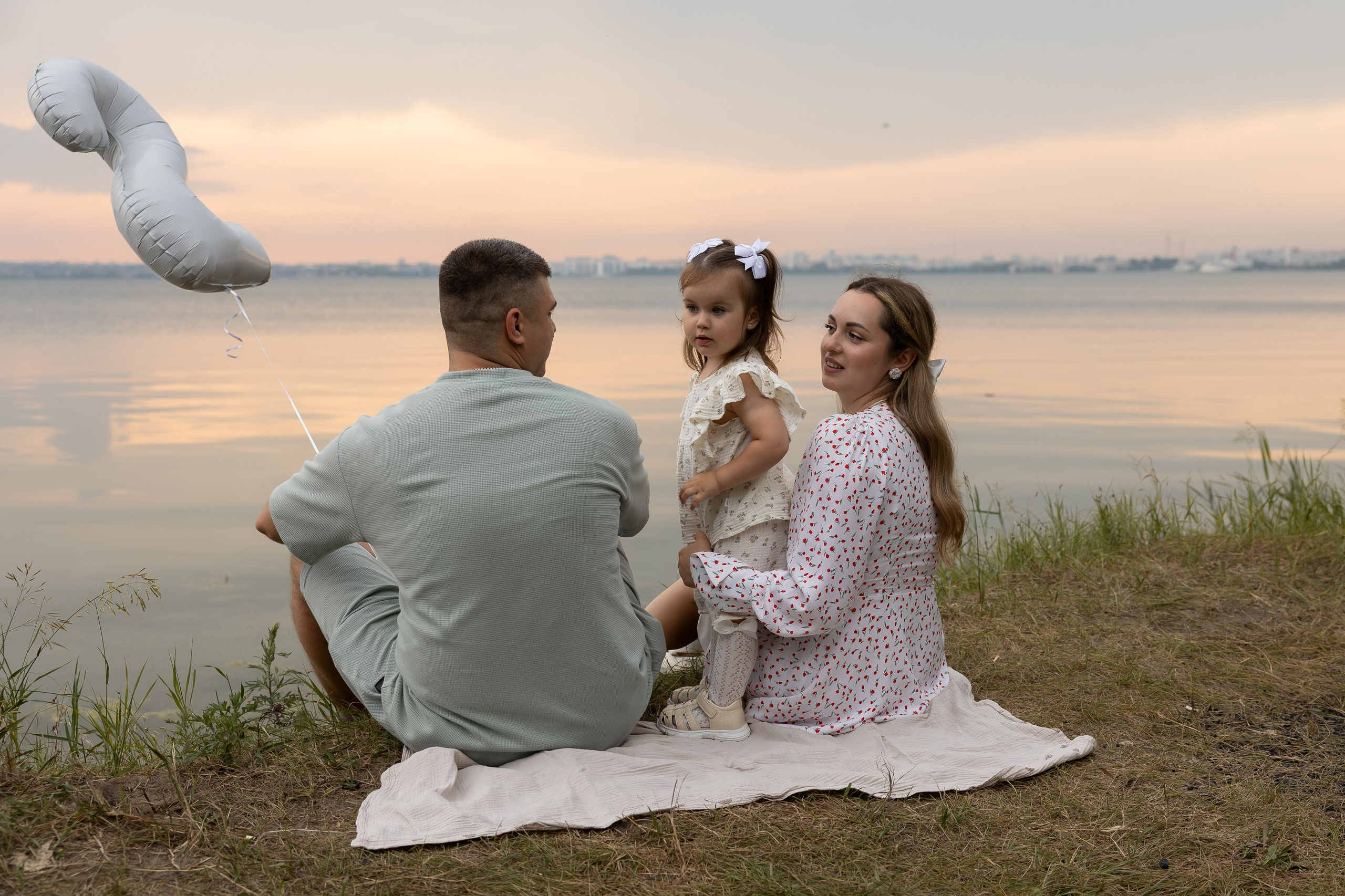 Денис, Наталья и София. Семейный и свадебный фотограф в Челябинске Мария Леонтьева