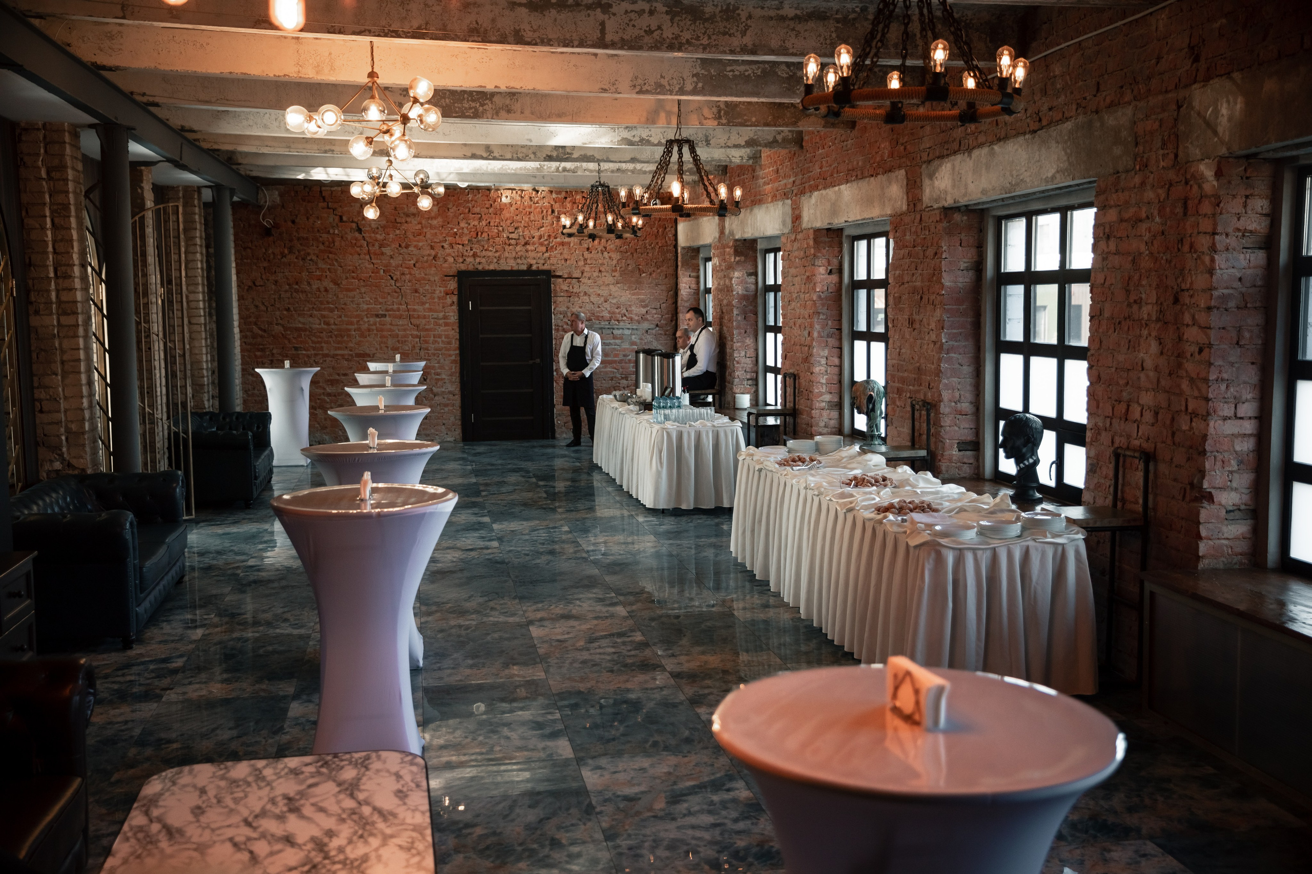 АВТОБОСС | Лекция Ключевые тренды и решения 2024. Фотограф брендов и бизнеса в Москве Алексей Сентюрин