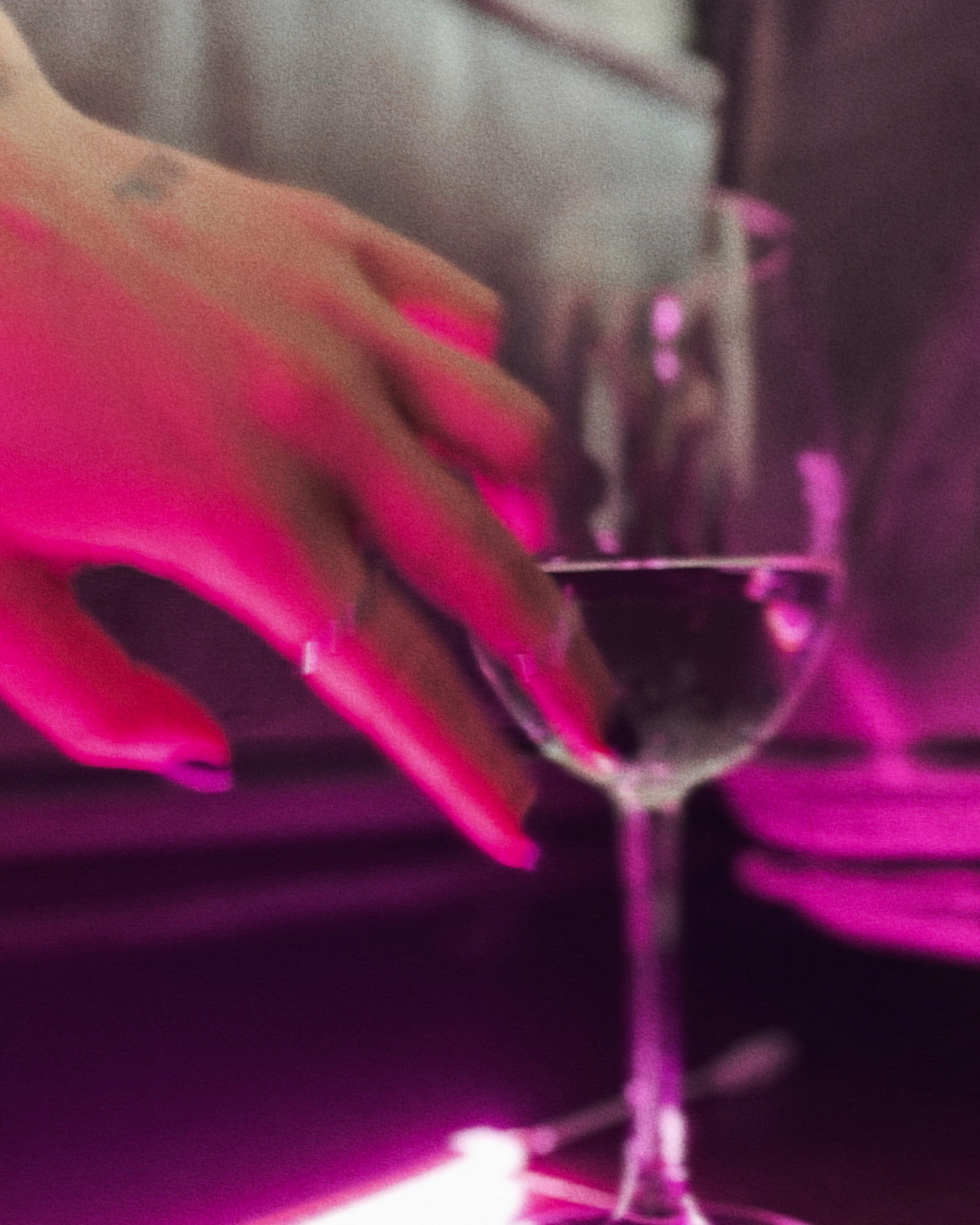 Блогер @ollmaru. Фотограф Москва — личные фотосессии, лавстори в студии