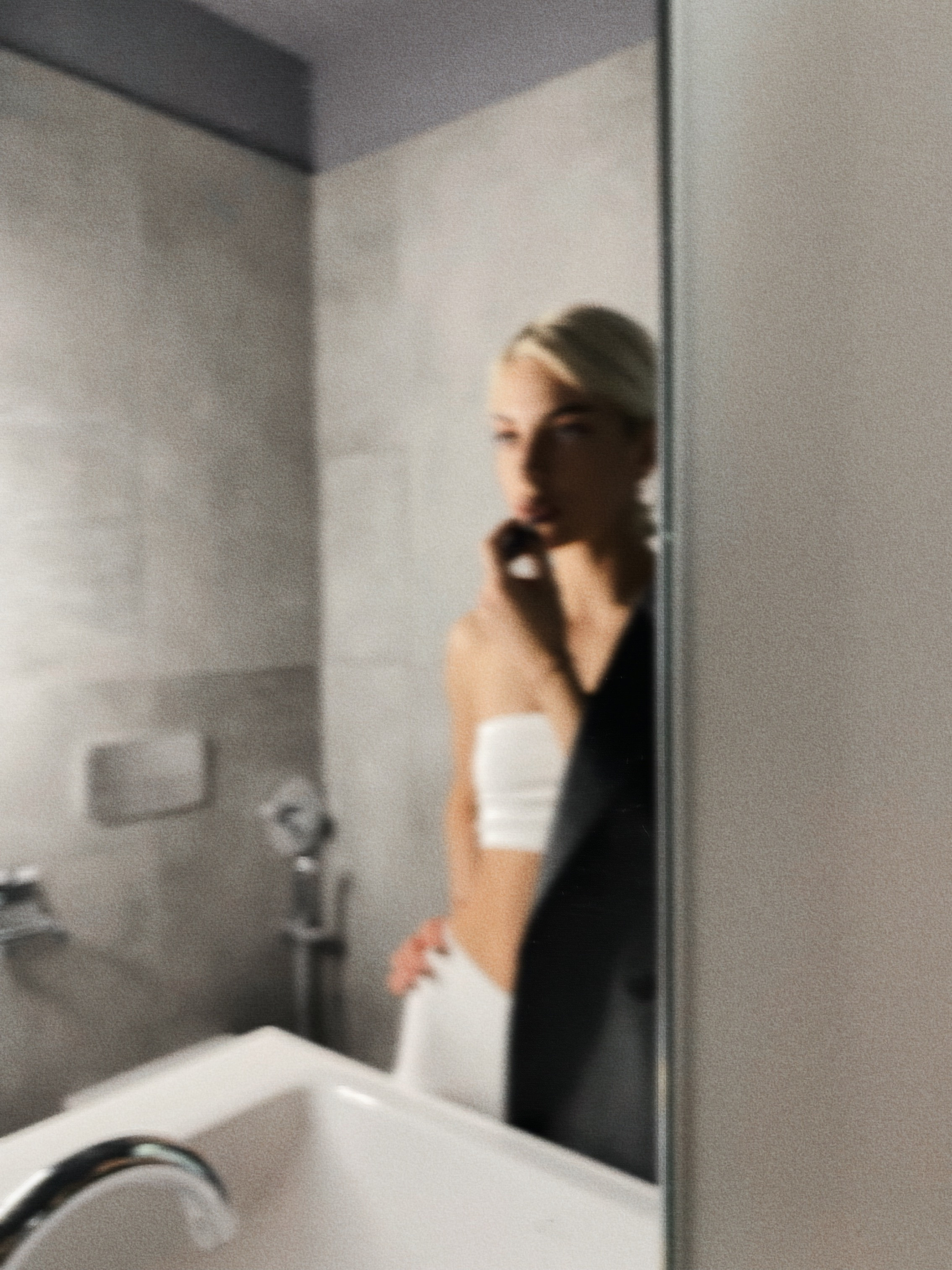 Блогер @ollmaru. Фотограф Москва — личные фотосессии, лавстори в студии