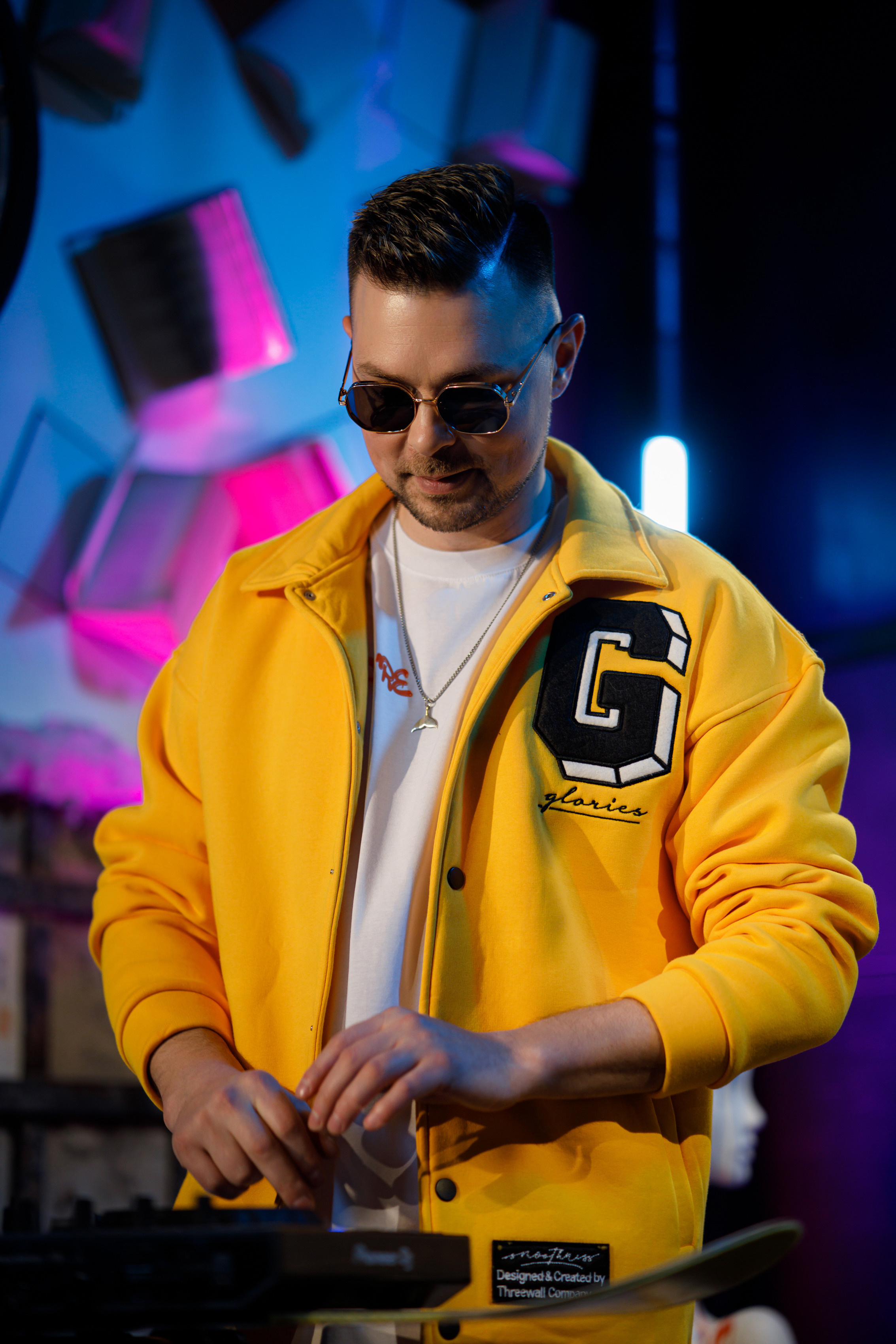 Бэкстэйдж съёмки клипа. Репортажный фотограф Семён Борисов | Москва