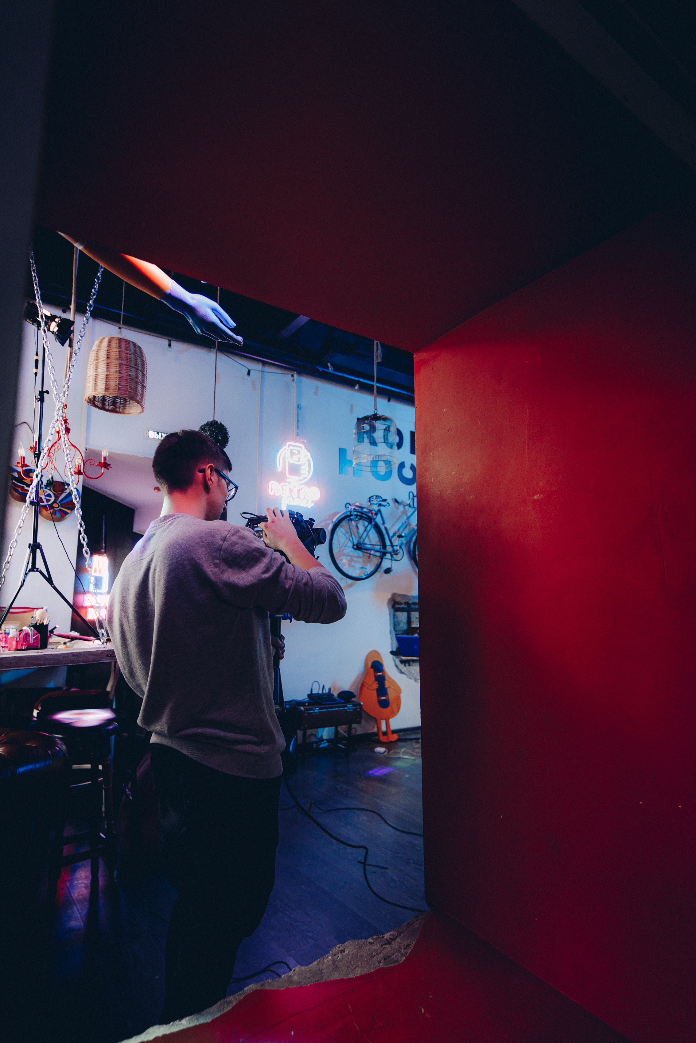 Бэкстэйдж съёмки клипа. Репортажный фотограф Семён Борисов | Москва