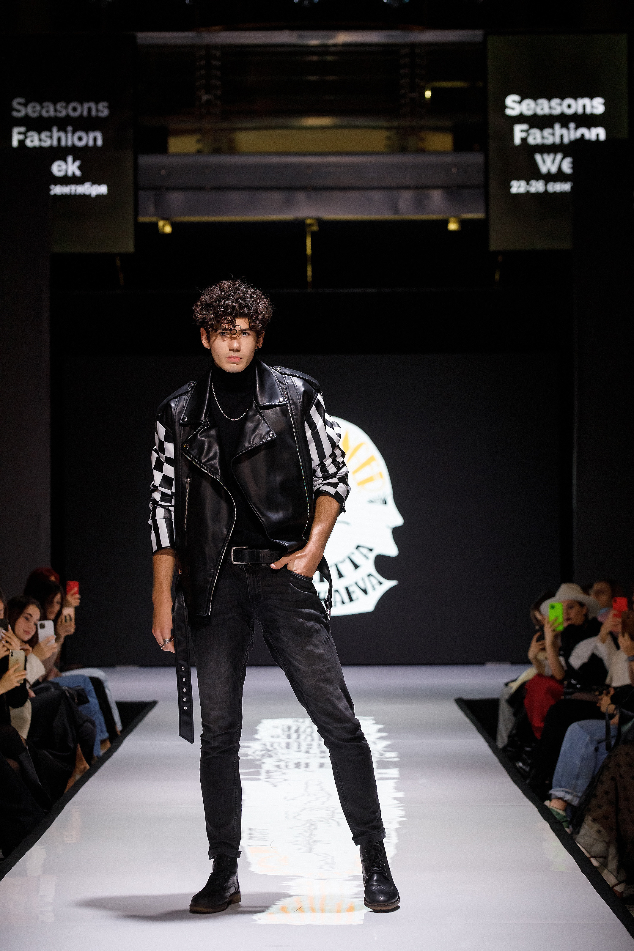 Seasons Fashion Week 2021. Репортажный фотограф Семён Борисов | Москва