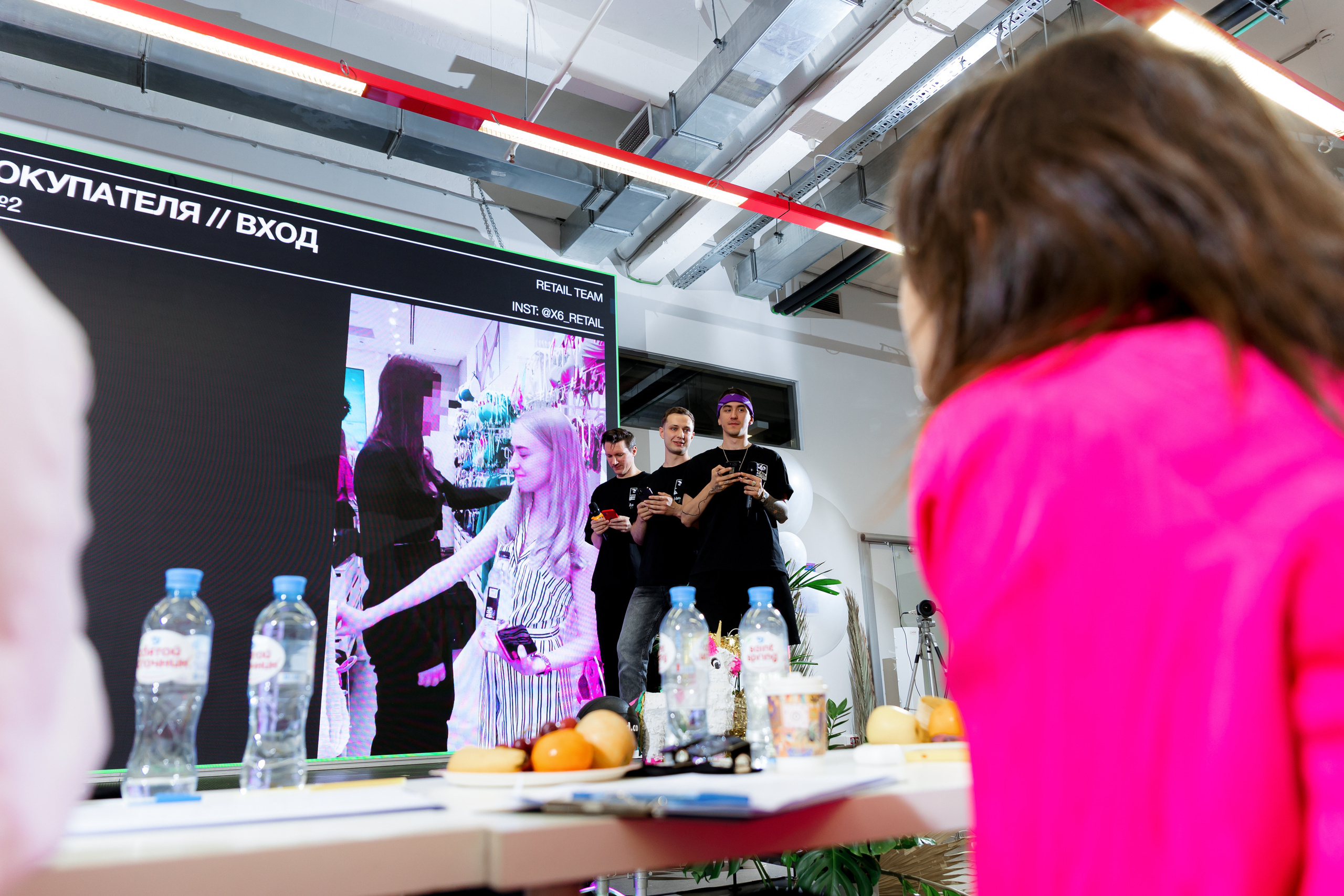 Финальные выступления годового курса UX/UI — BHSAD x PDUPD.CO. Репортажный фотограф Семён Борисов | Москва