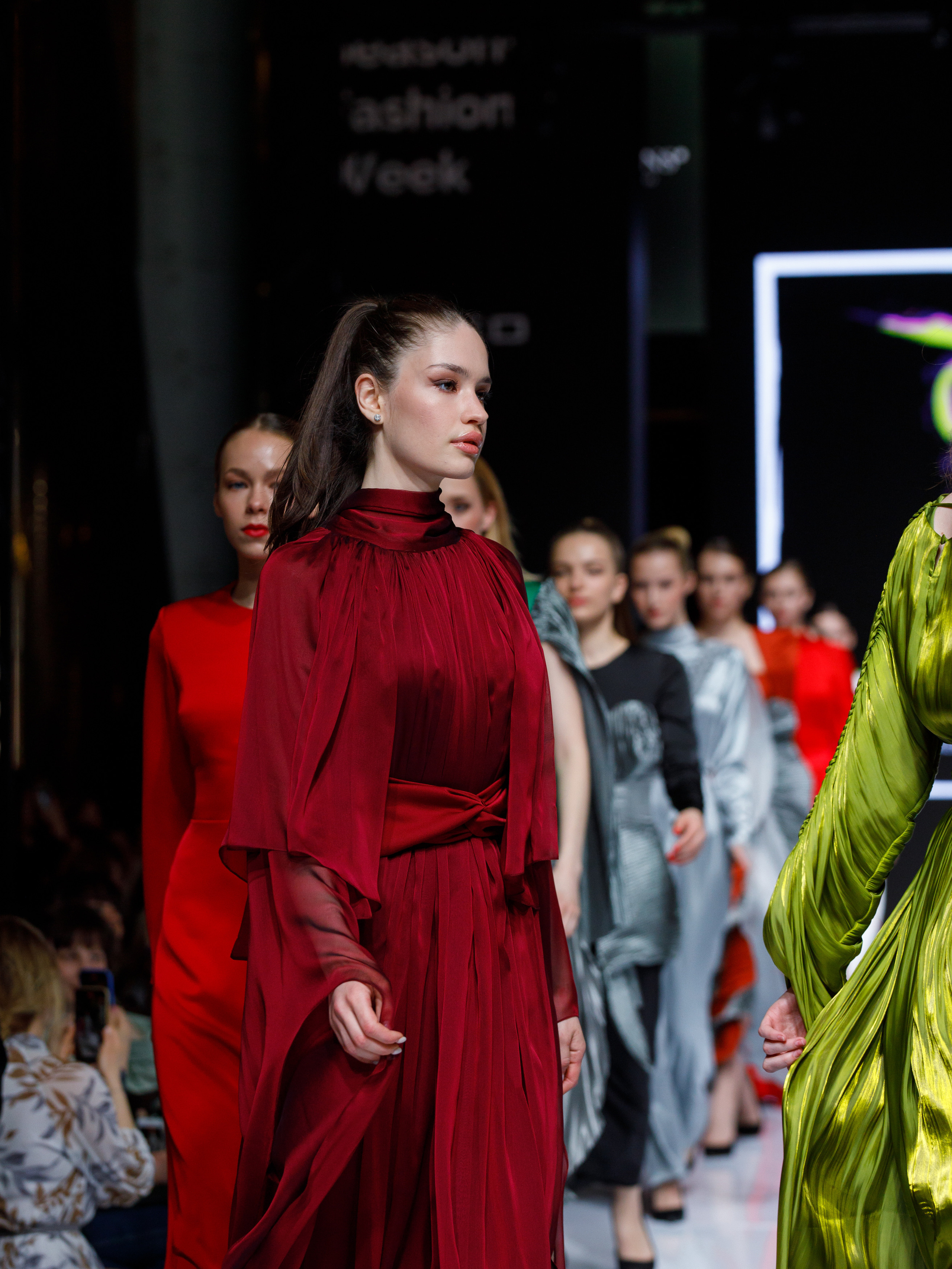 Seasons Fashion Week 2022. Репортажный фотограф Семён Борисов | Москва