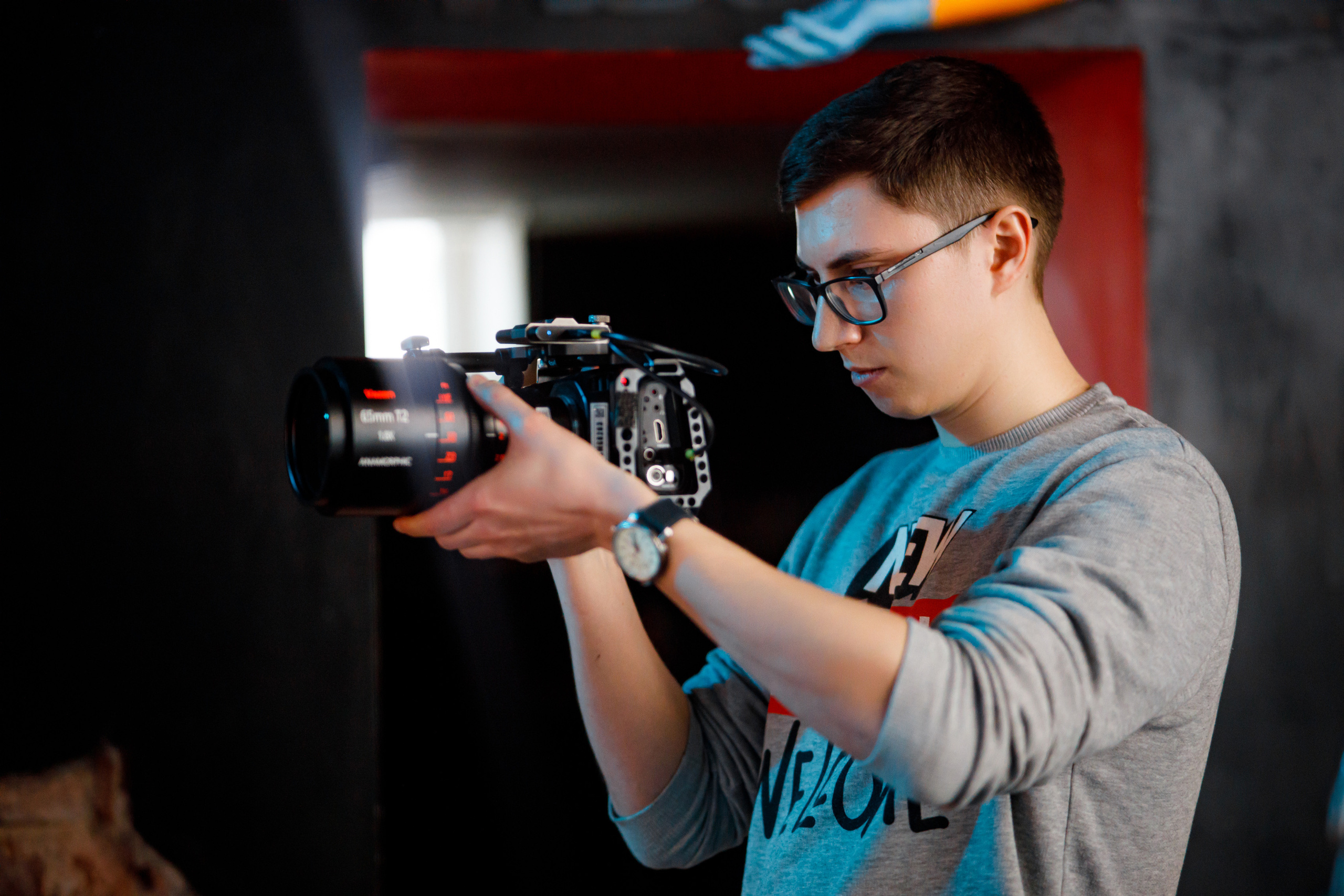 Бэкстэйдж съёмки клипа. Репортажный фотограф Семён Борисов | Москва