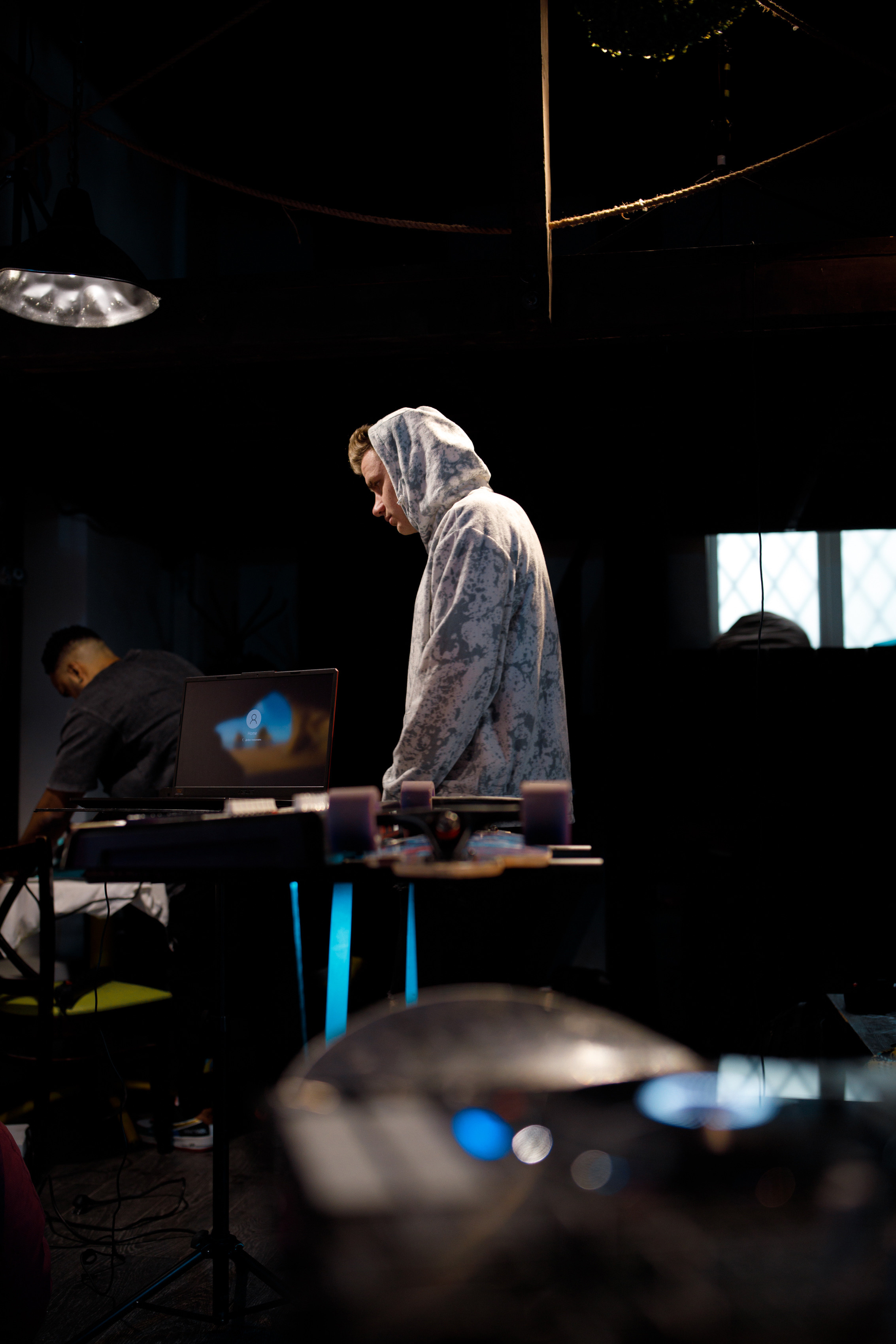 Бэкстэйдж съёмки клипа. Репортажный фотограф Семён Борисов | Москва