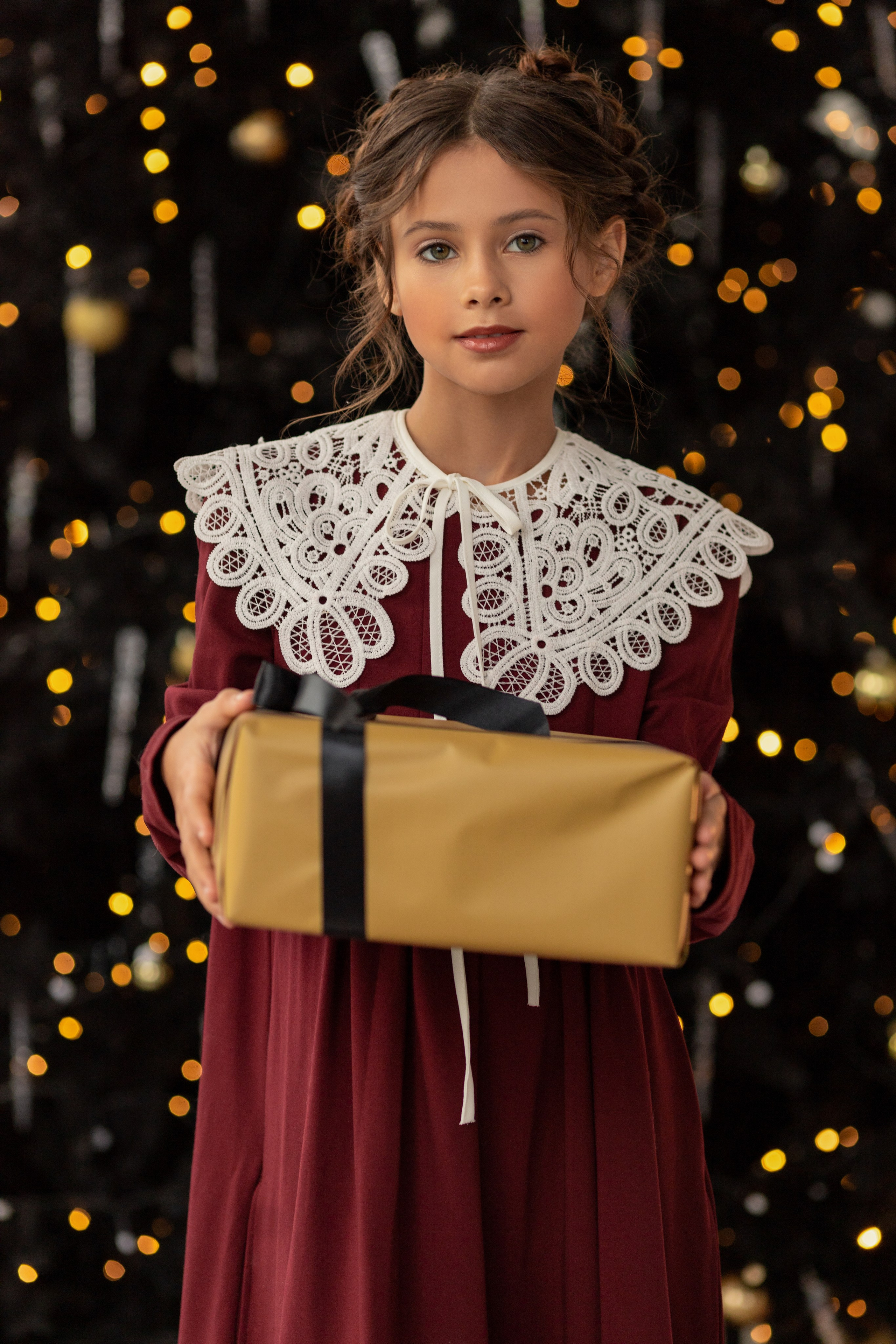 Новогодняя сказка Аделины. Семейный и детский фотограф Леонова Анна