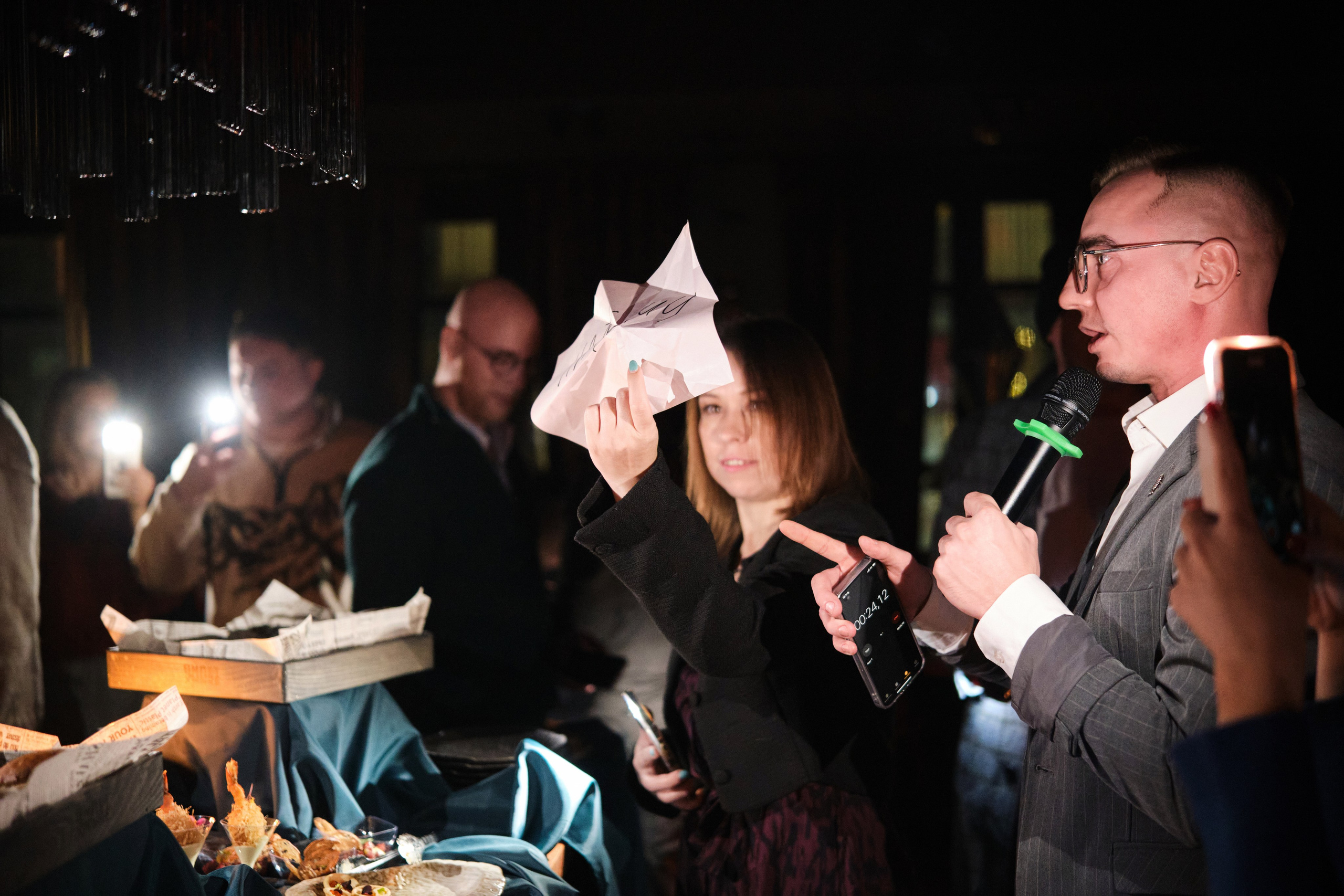 Открытие ресторана Smoky and More. Репортажный фотограф Дмитрий Литвинский. Минск, Беларусь, мир