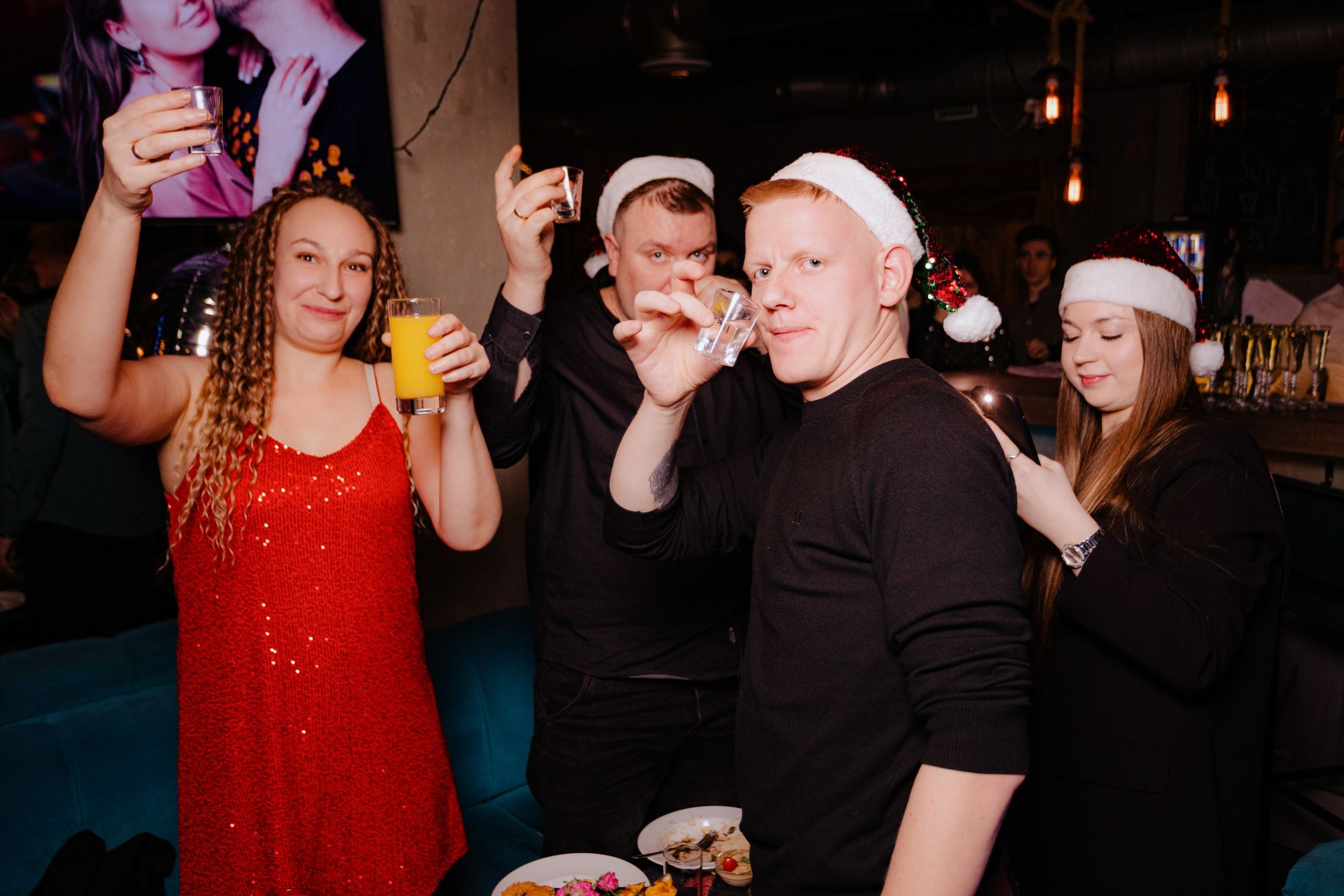 New Year 2026. Мята Спортивная — Кальянная, караоке, бар в Минске