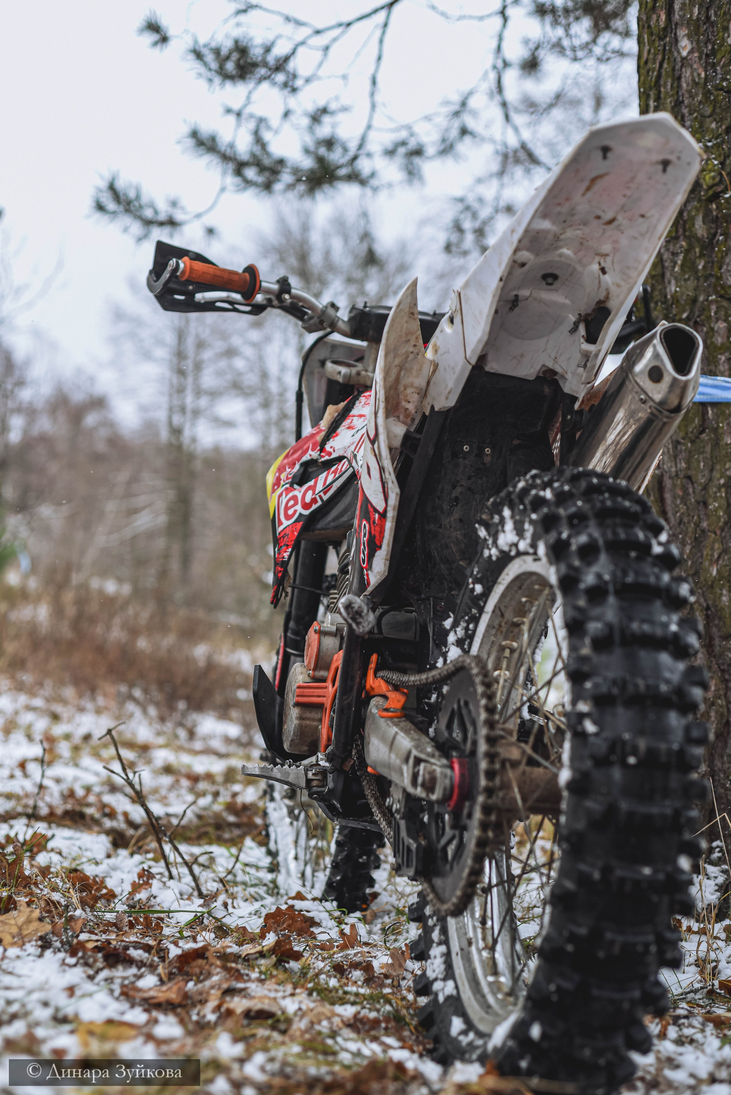 «На местности». Мотофотограф в Нижнем Новгороде Динара Зуйкова