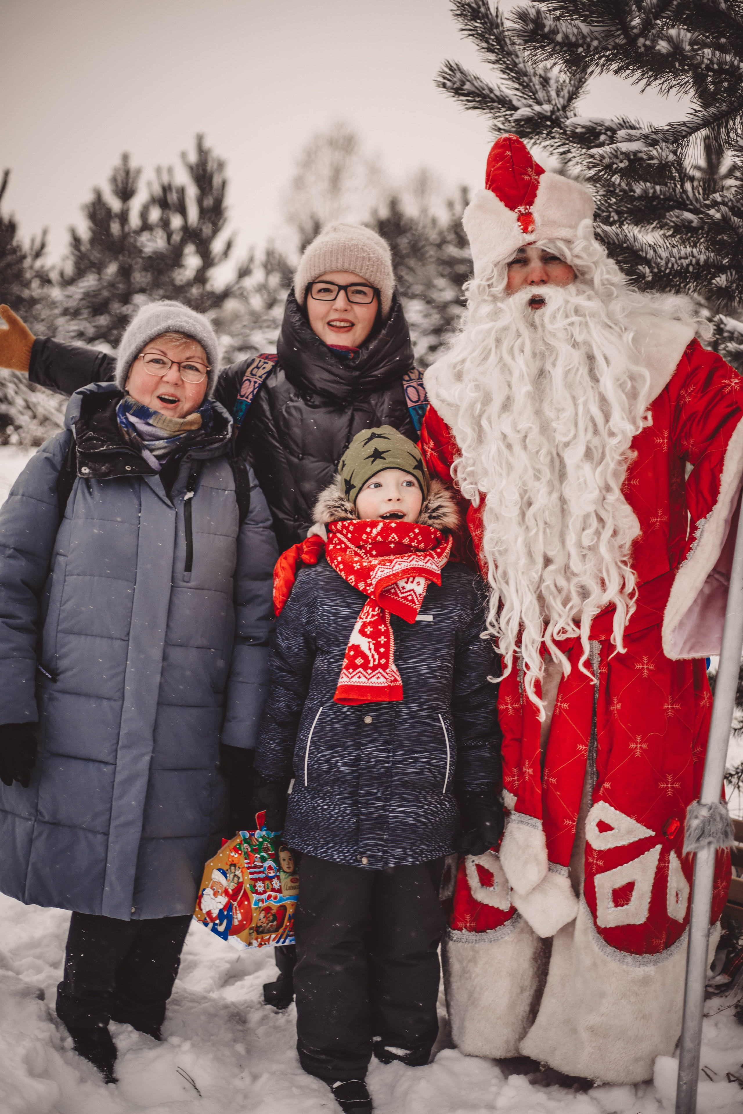 Фотопроект - Волшебная встреча с Дедом Морозом. Семейный и женский фотограф Кемерово Мария Степ
