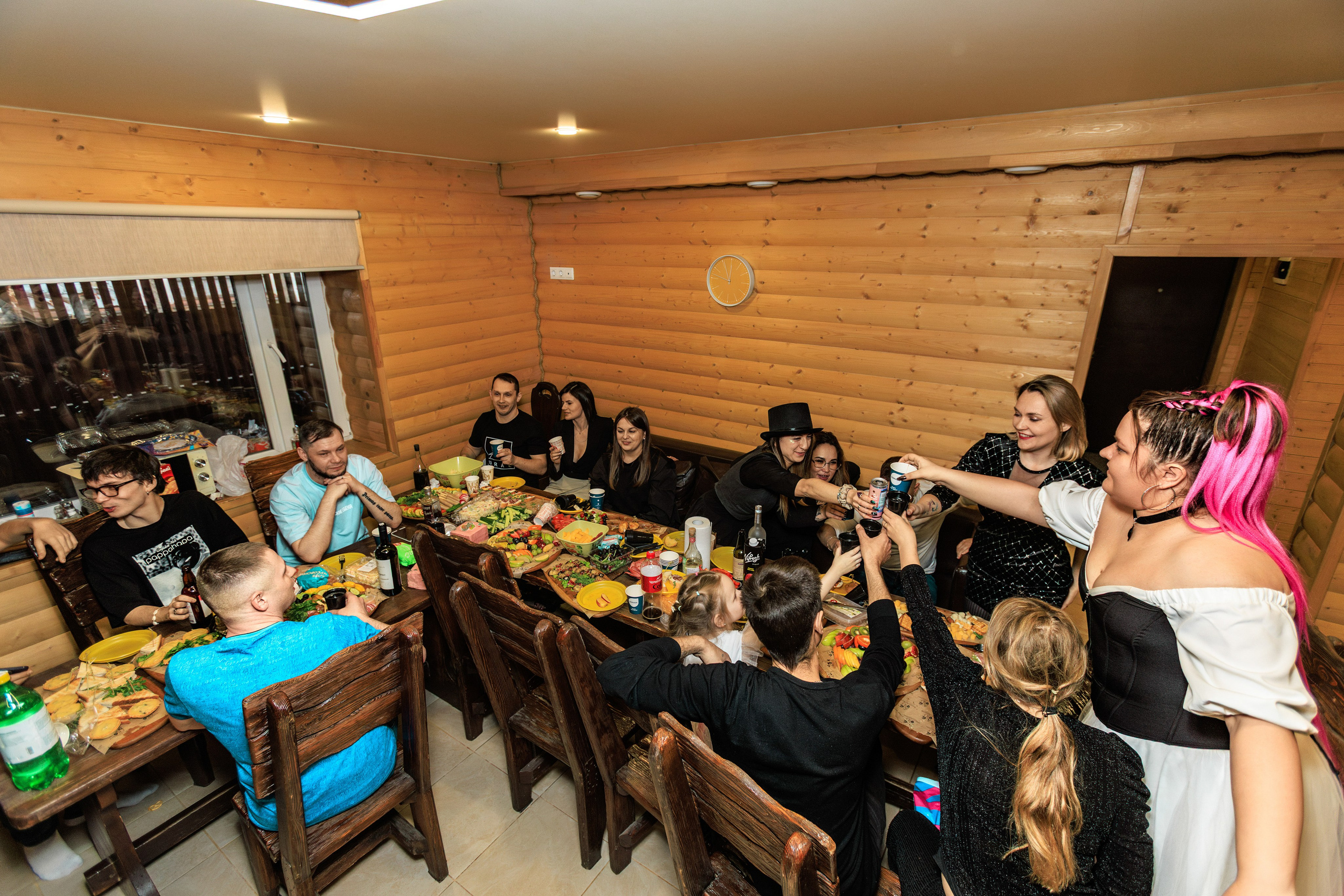 День рождения Алёны. Репортажный фотограф Екатеринбург | Яркий, качественный репортаж | Концерты, клубы, репортаж, праздники, корпоративы