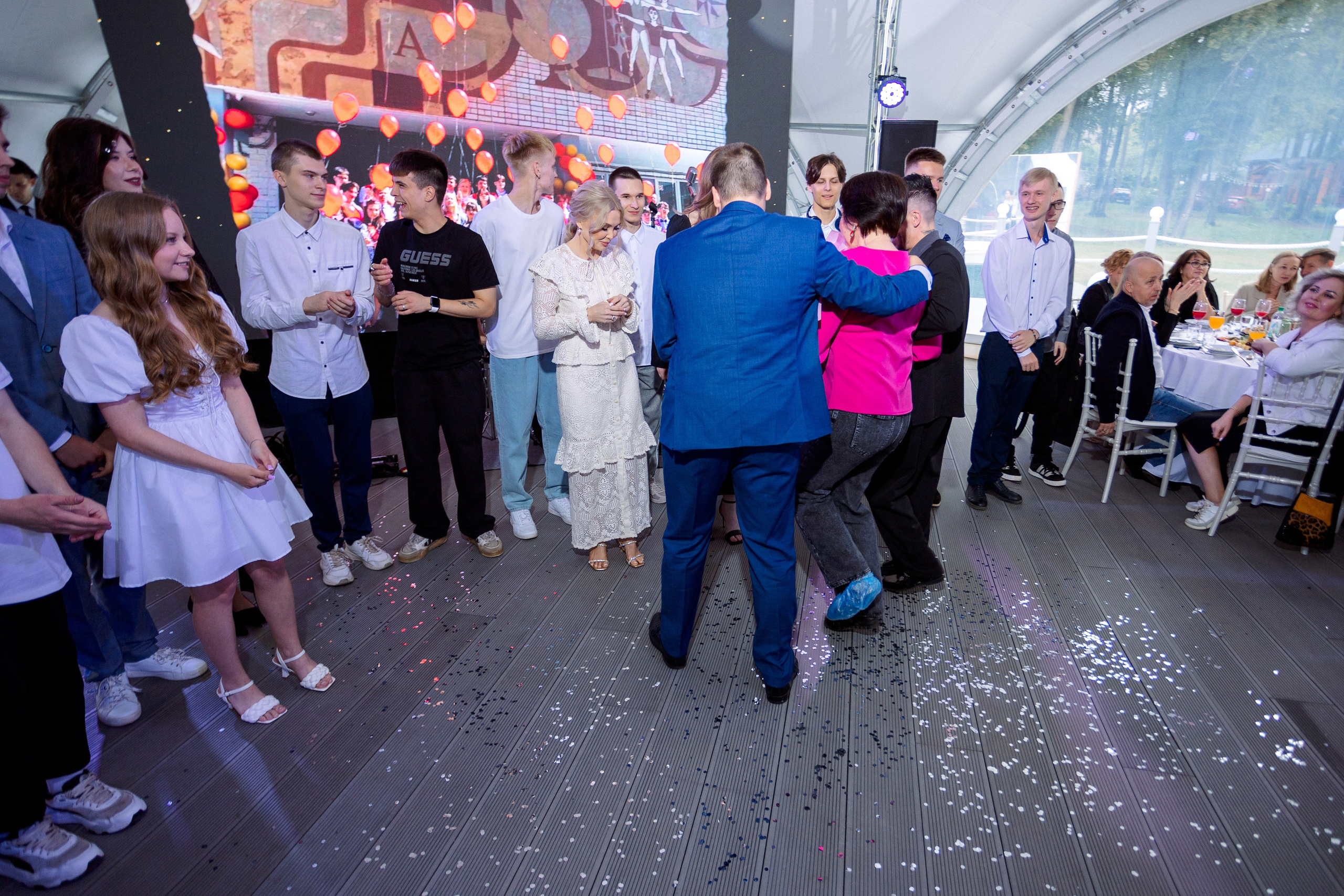 ВЫПУСКНОЙ: Волки-Липки. Все фото. Профессиональный фотограф в Ижевске Леша Петров