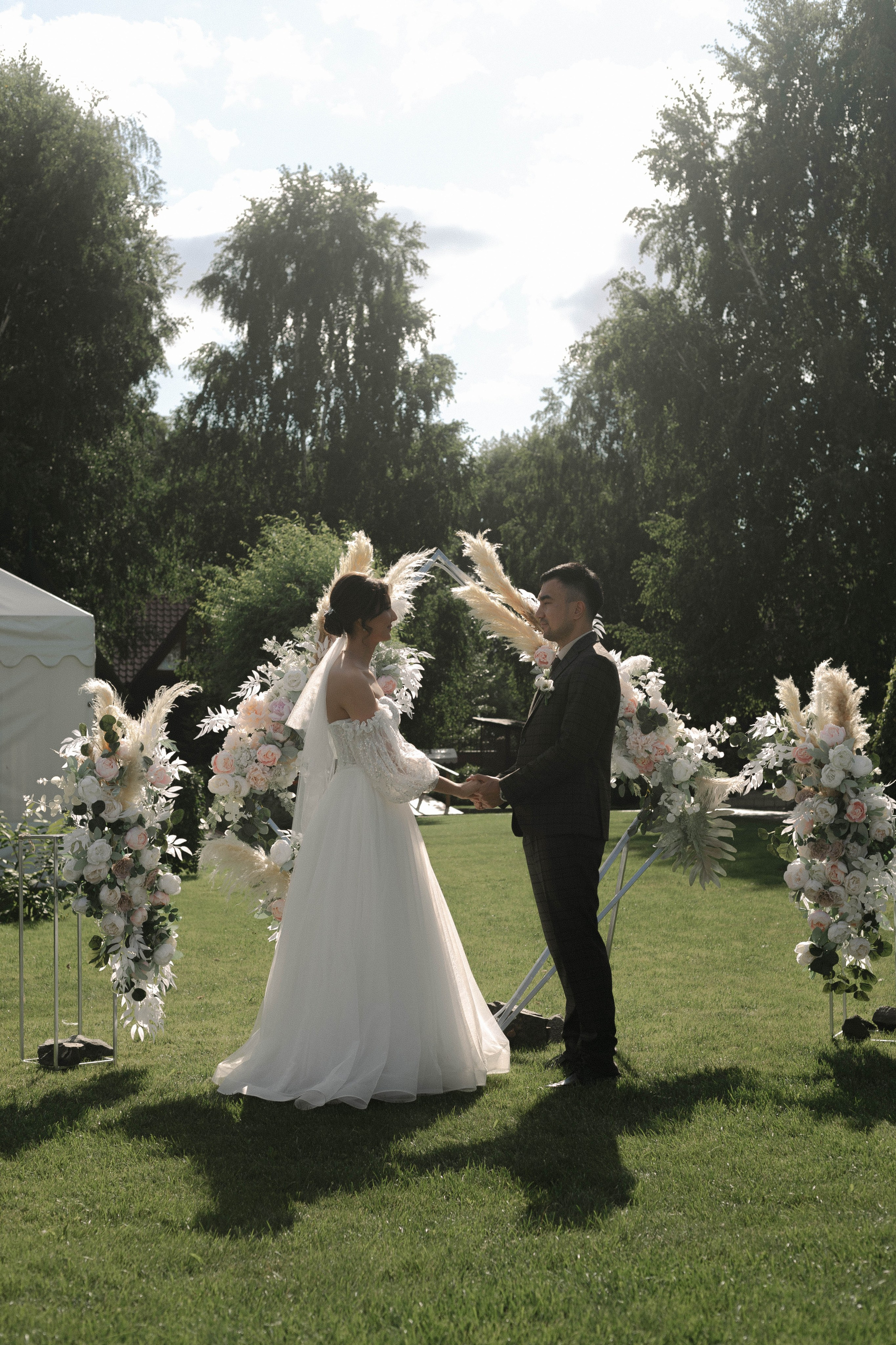 Первое дуновение ветра. Свадебный фотограф видеограф Новосибирск Кемерово Калининград