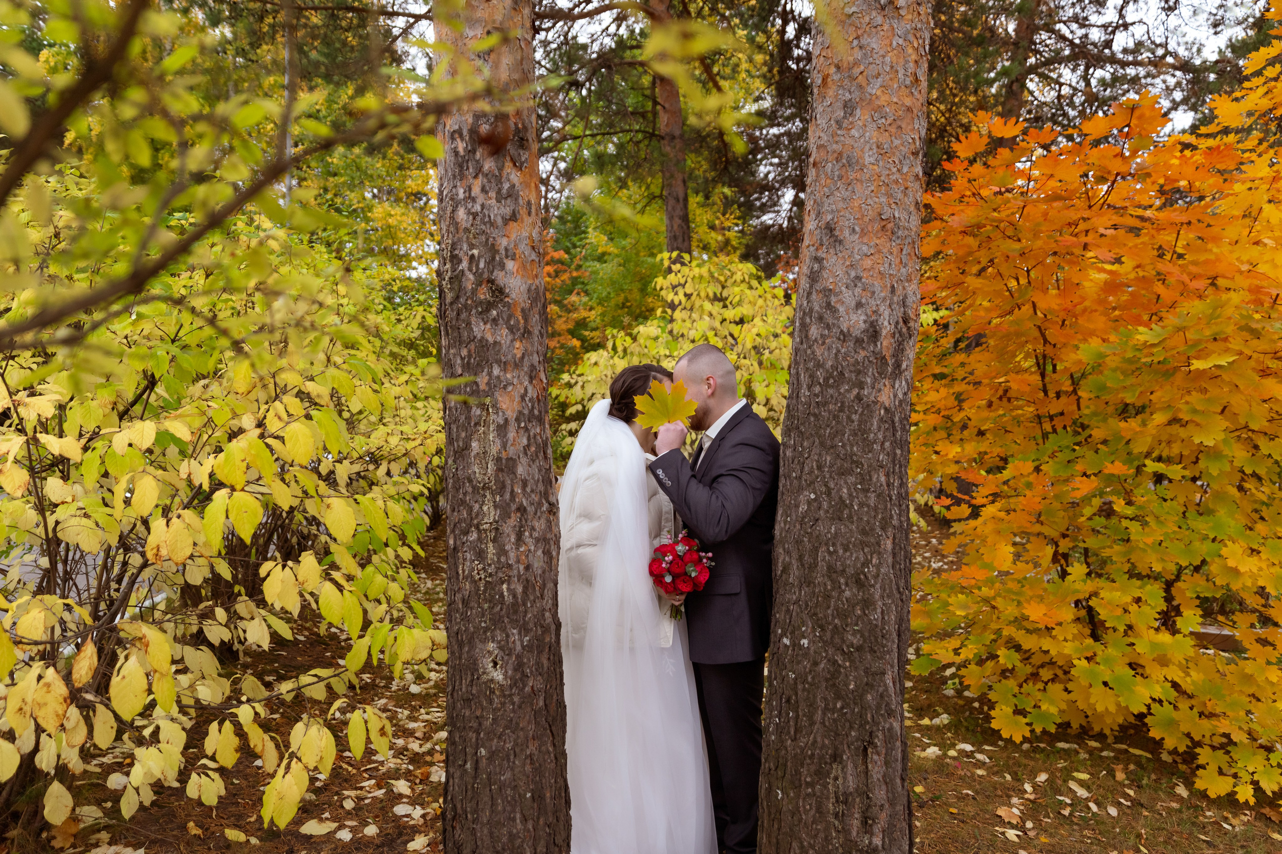 Свадебная фотосъемка в ЗАГСе в Сургуте