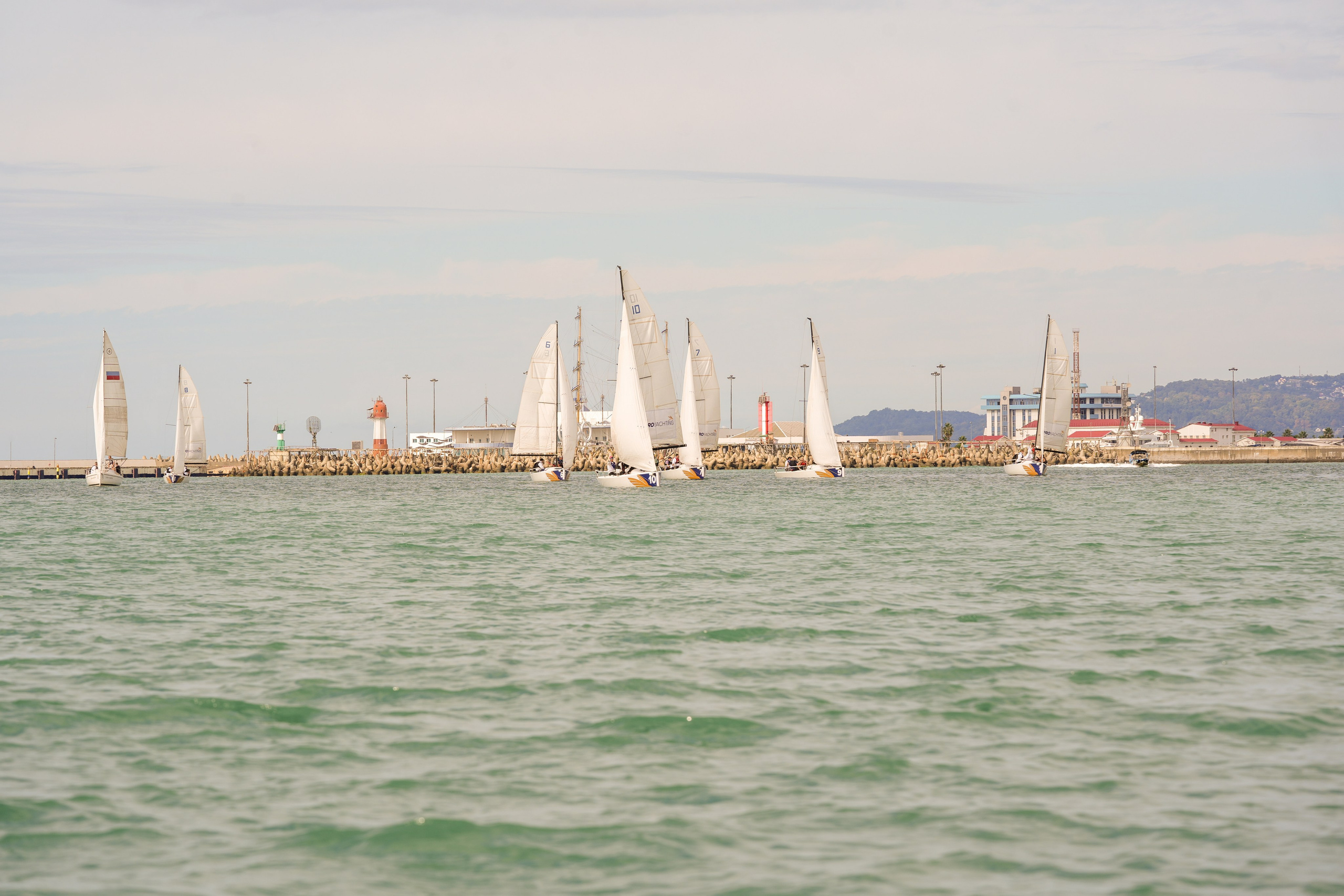 Яхтенная регата для компании Агрегатка. Репортажный фотограф в Красной Поляне и Сочи Павлюченко Екатерина