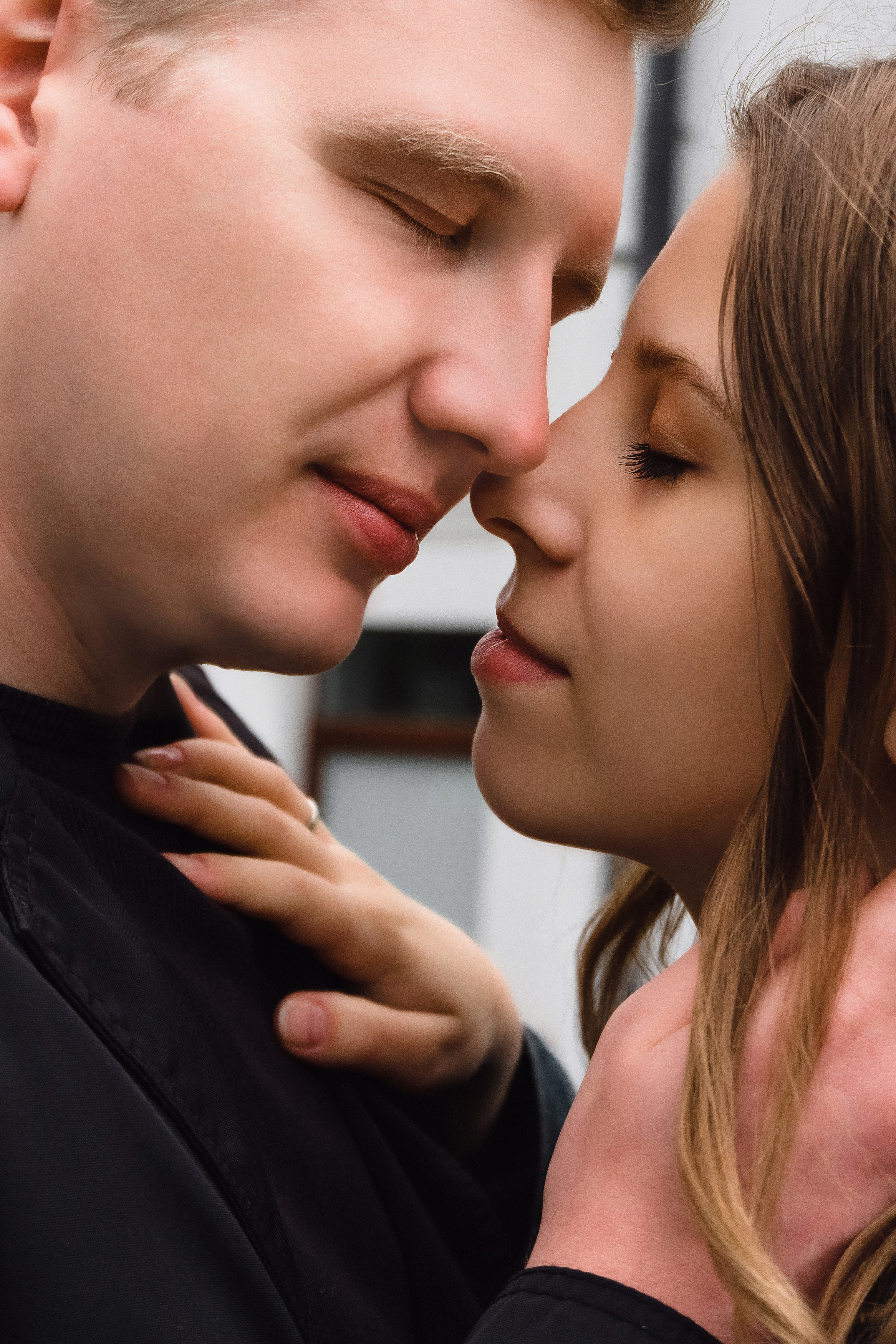 Прогулочная love story Новосибирск. Семейный и свадебный фотограф Новосибирск