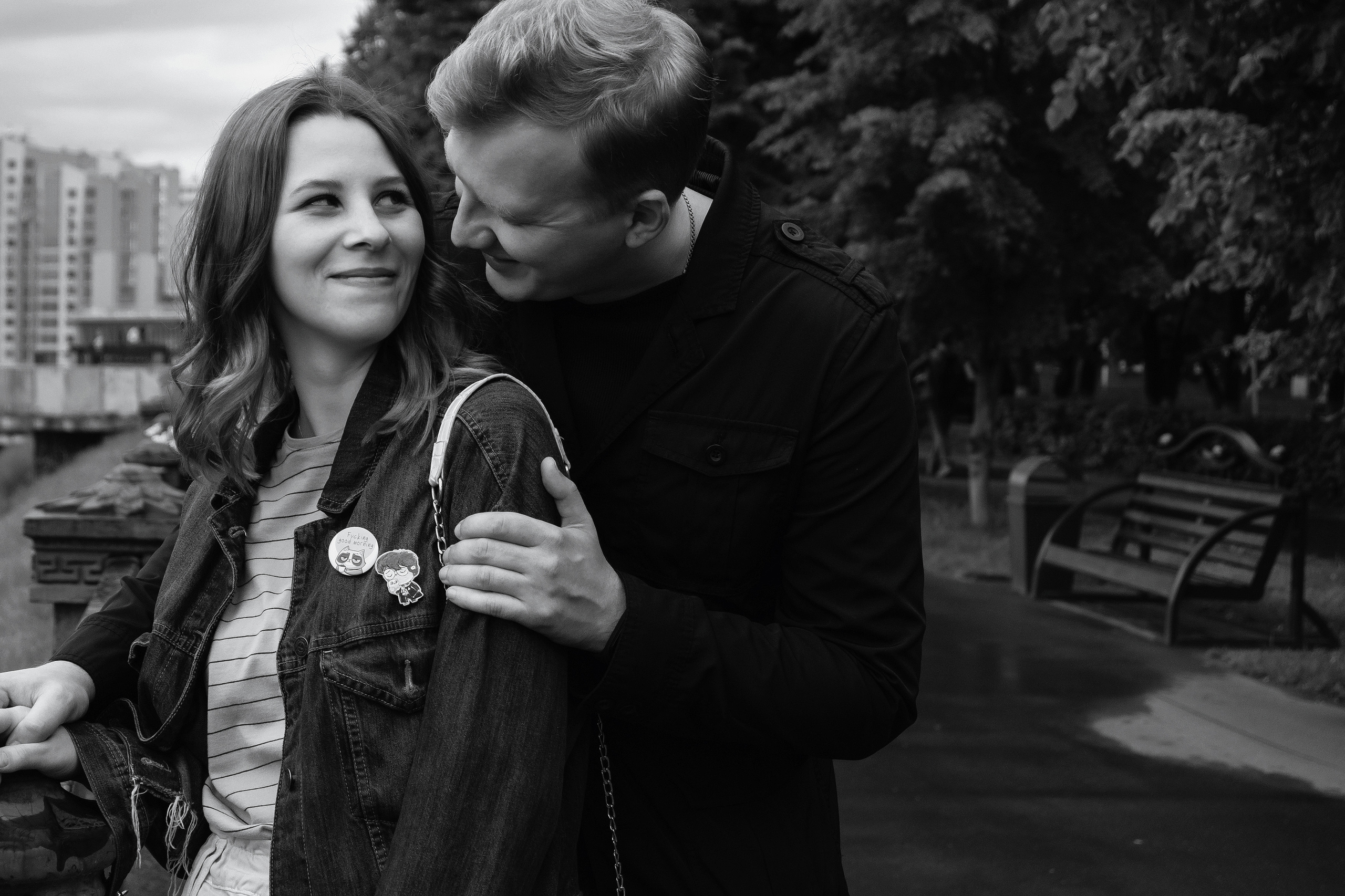 Прогулочная love story Новосибирск. Семейный и свадебный фотограф Новосибирск