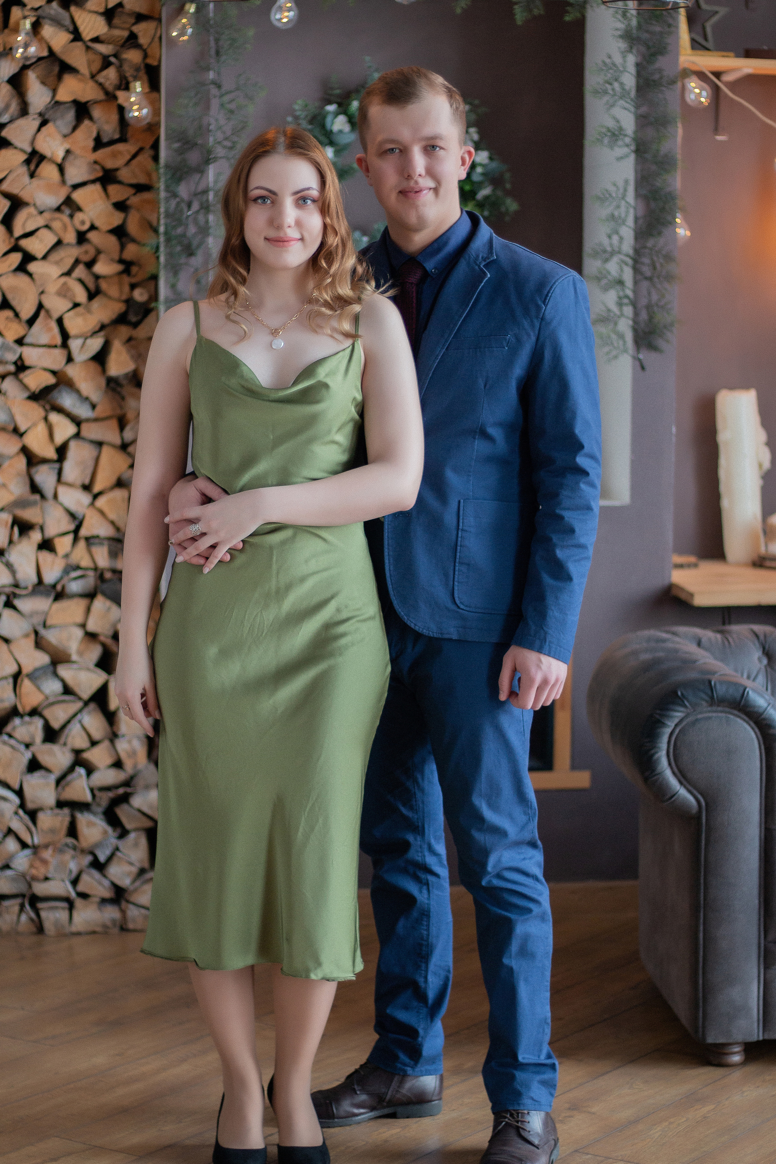 Фотосессия Love-story в студии по доступным цена Новосибирск. Семейный и свадебный фотограф Новосибирск