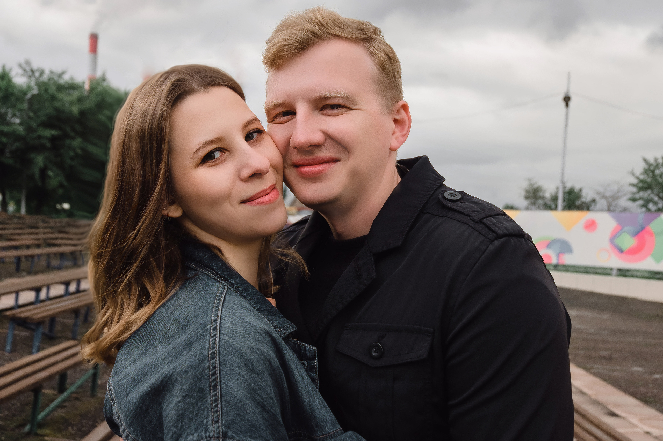 Прогулочная love story Новосибирск. Семейный и свадебный фотограф Новосибирск
