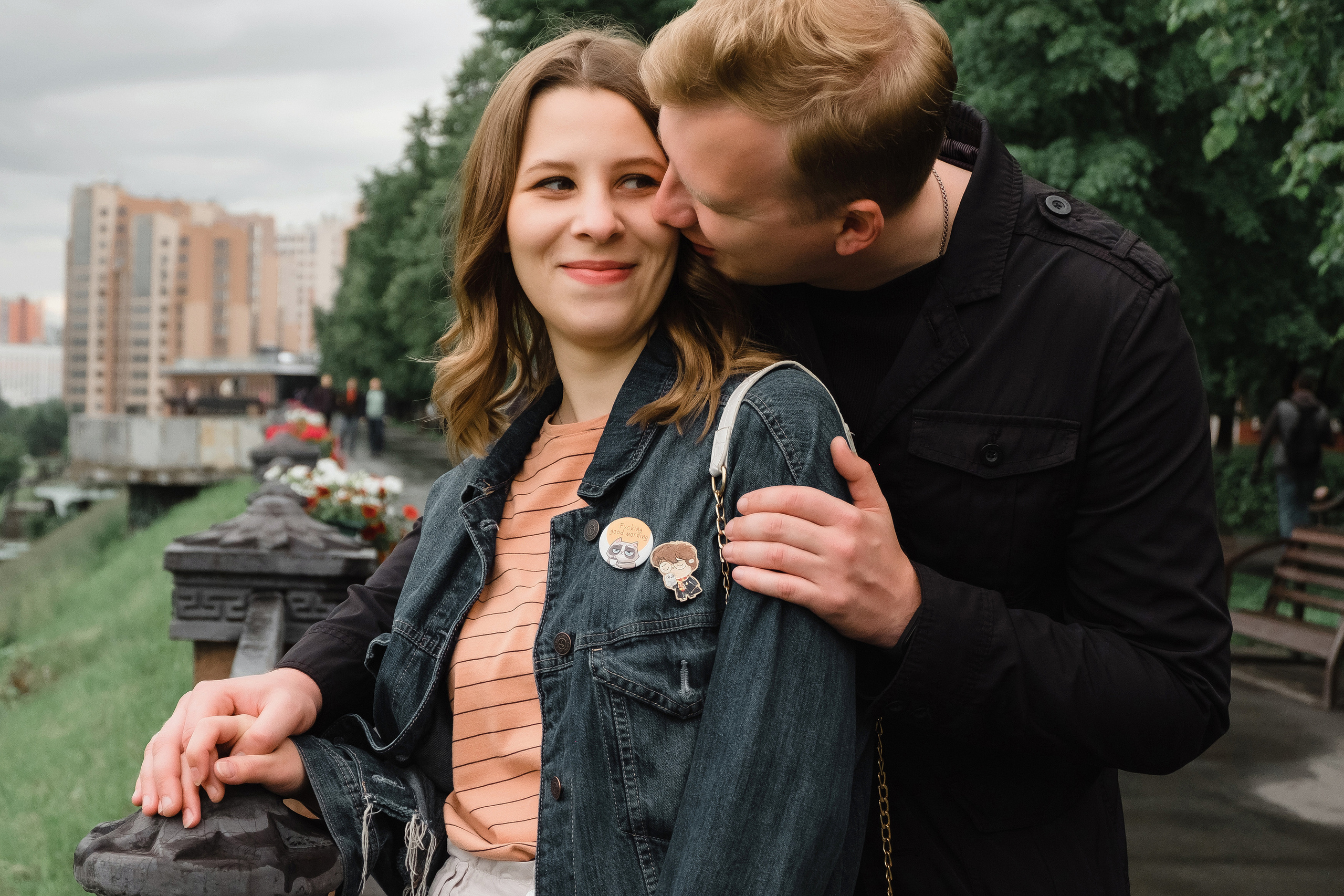 Прогулочная love story Новосибирск. Семейный и свадебный фотограф Новосибирск