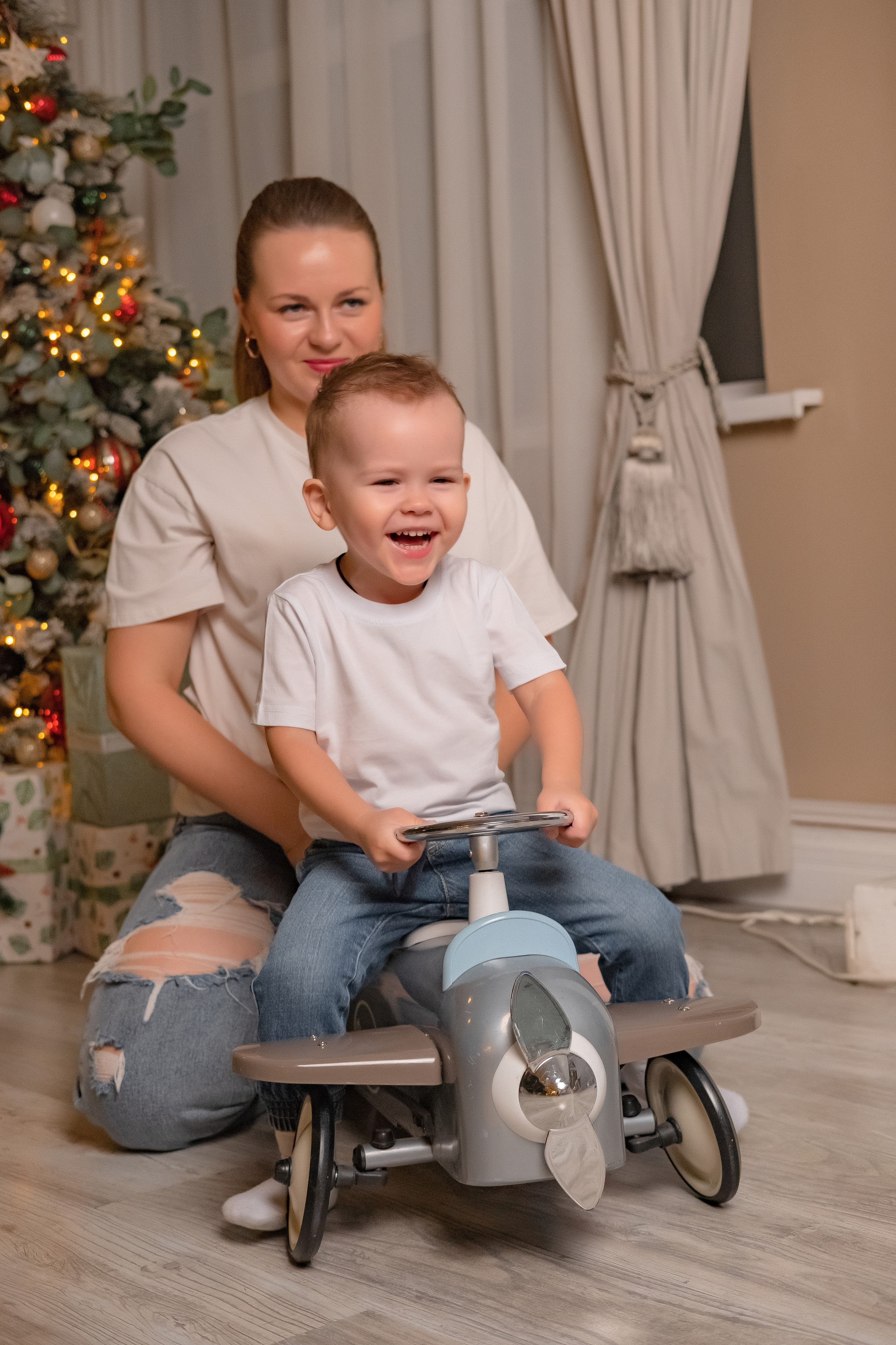 Новогодняя фотосессия Новосибирск. Семейный и свадебный фотограф Новосибирск