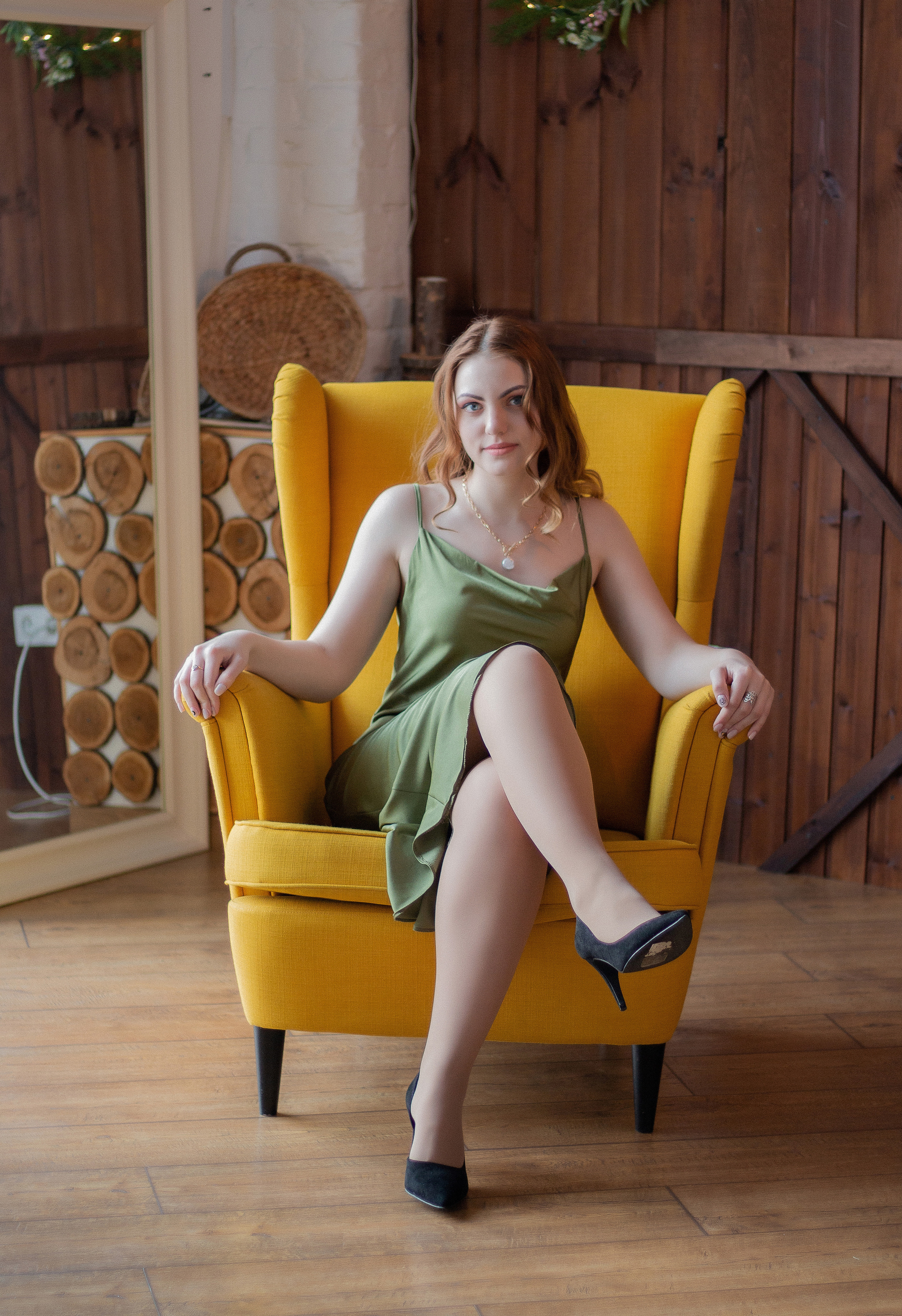 Фотосессия Love-story в студии по доступным цена Новосибирск. Семейный и свадебный фотограф Новосибирск