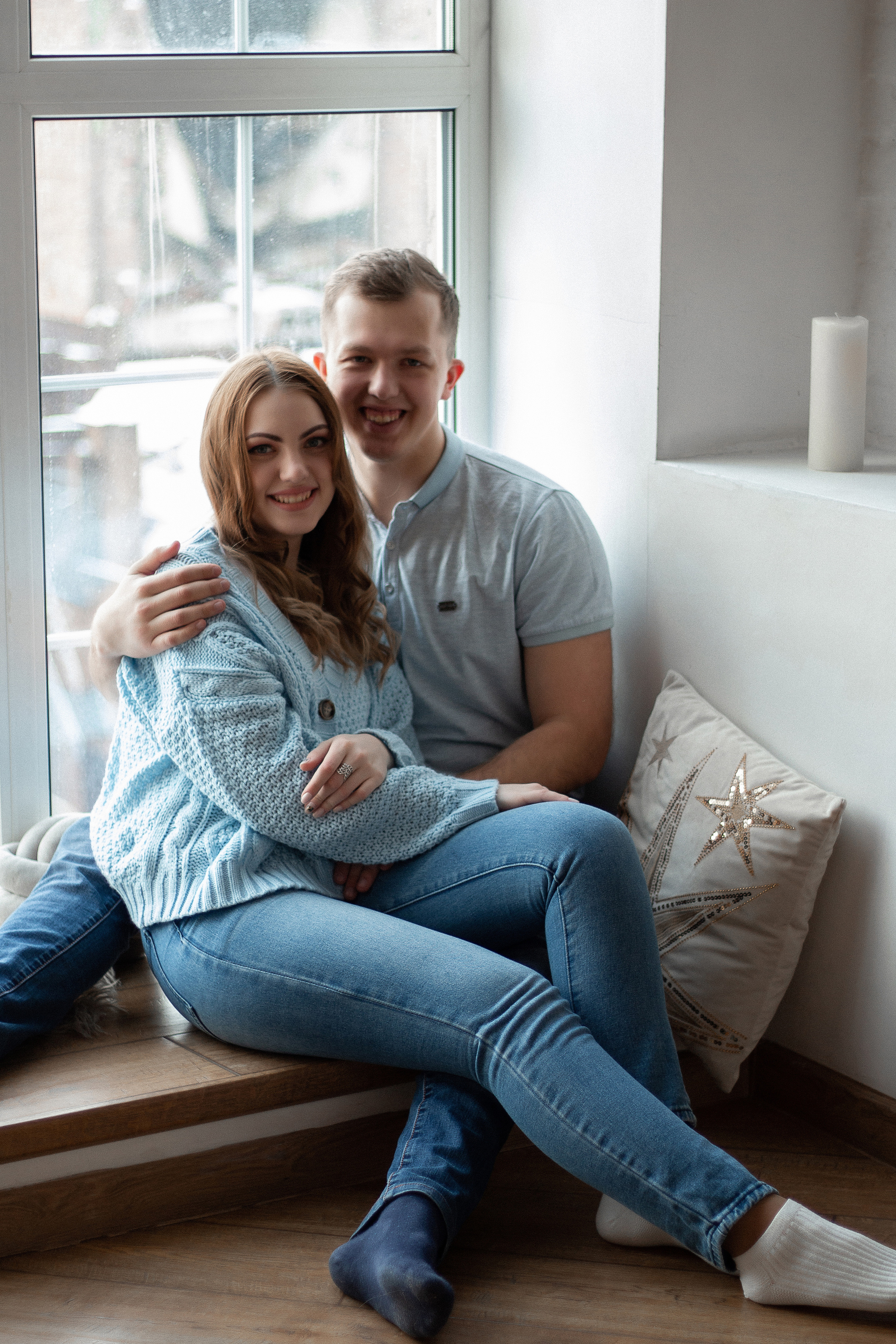 Фотосессия Love-story в студии по доступным цена Новосибирск. Семейный и свадебный фотограф Новосибирск