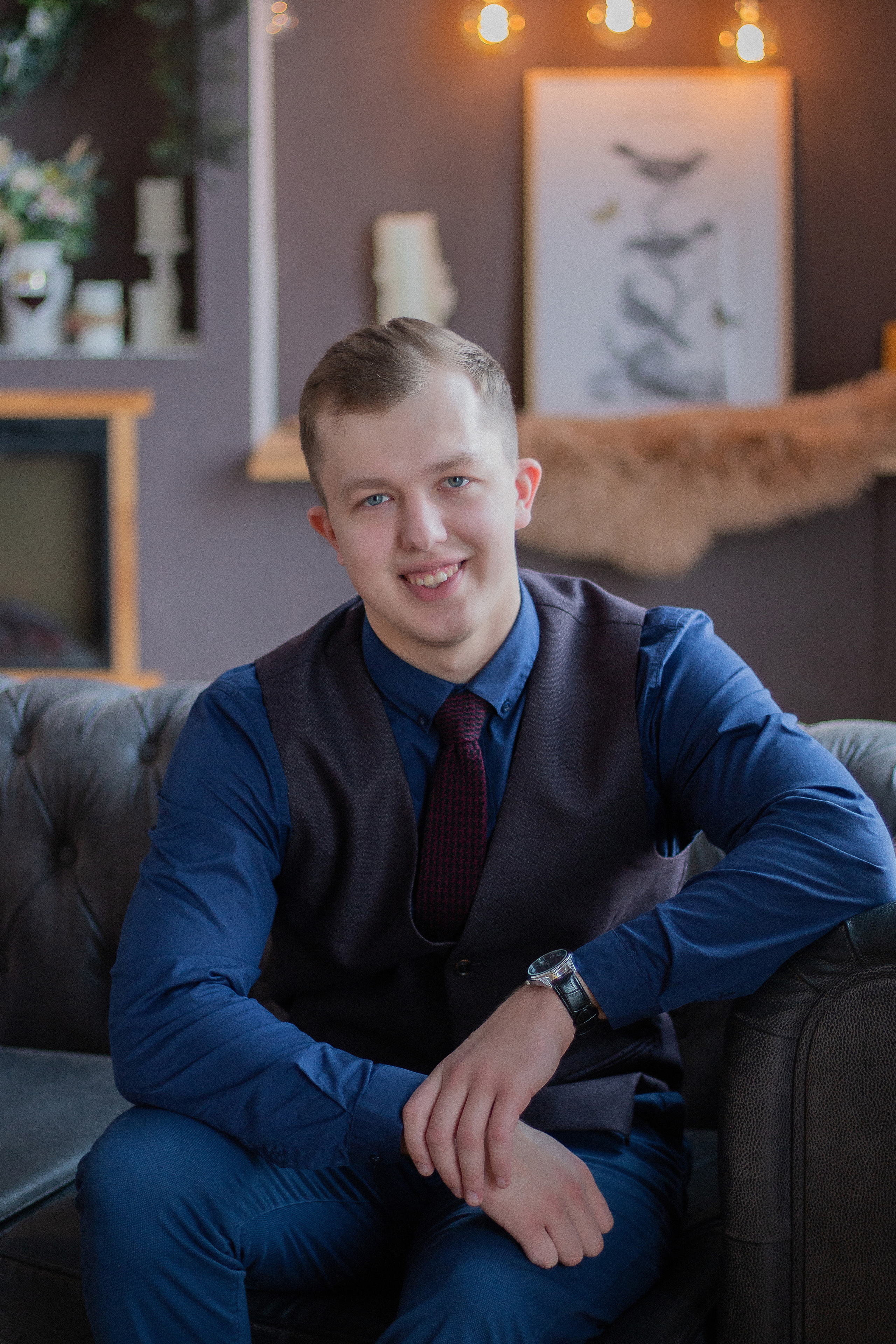 Фотосессия Love-story в студии по доступным цена Новосибирск. Семейный и свадебный фотограф Новосибирск