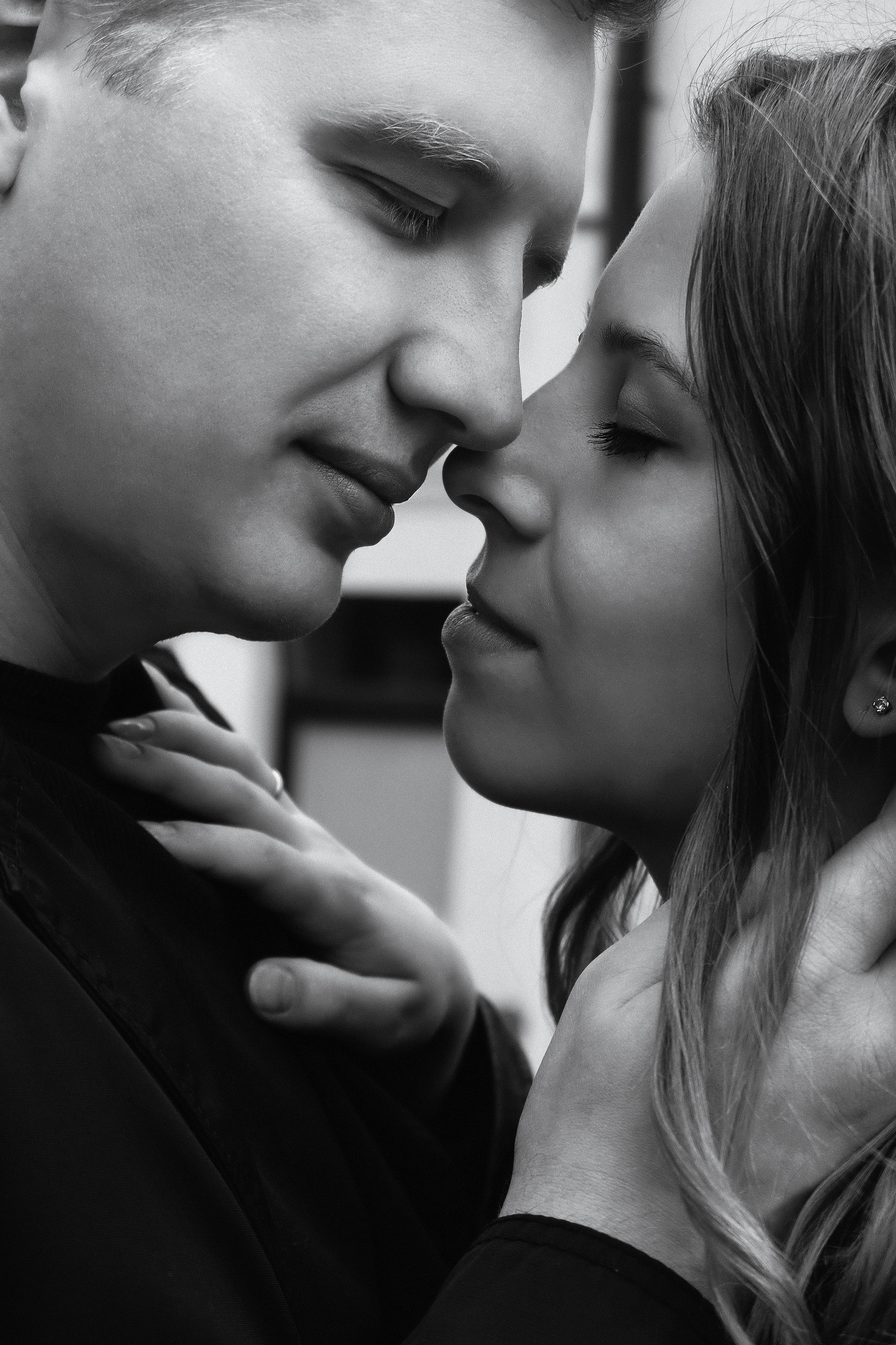 Прогулочная love story Новосибирск. Семейный и свадебный фотограф Новосибирск