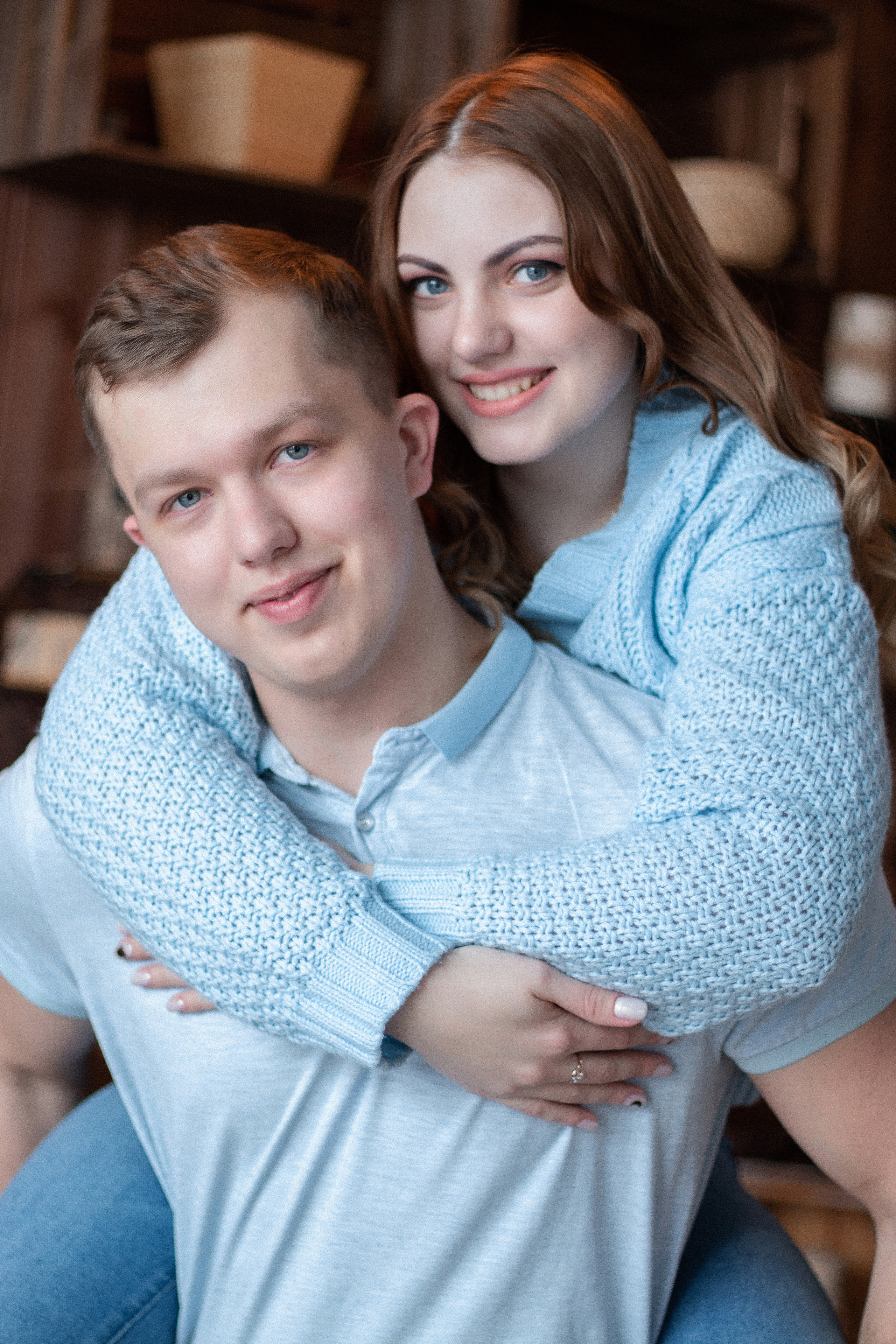 Фотосессия Love-story в студии по доступным цена Новосибирск. Семейный и свадебный фотограф Новосибирск