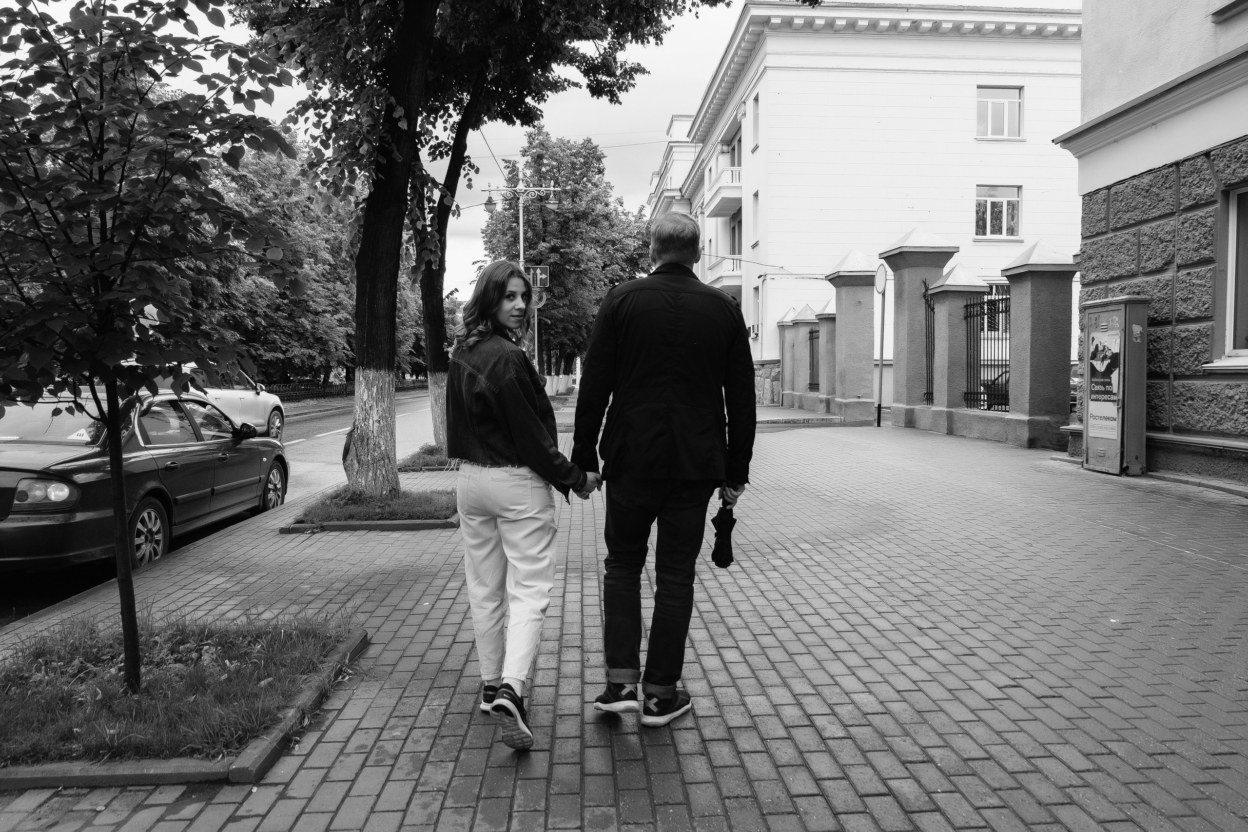 Прогулочная love story Новосибирск. Семейный и свадебный фотограф Новосибирск