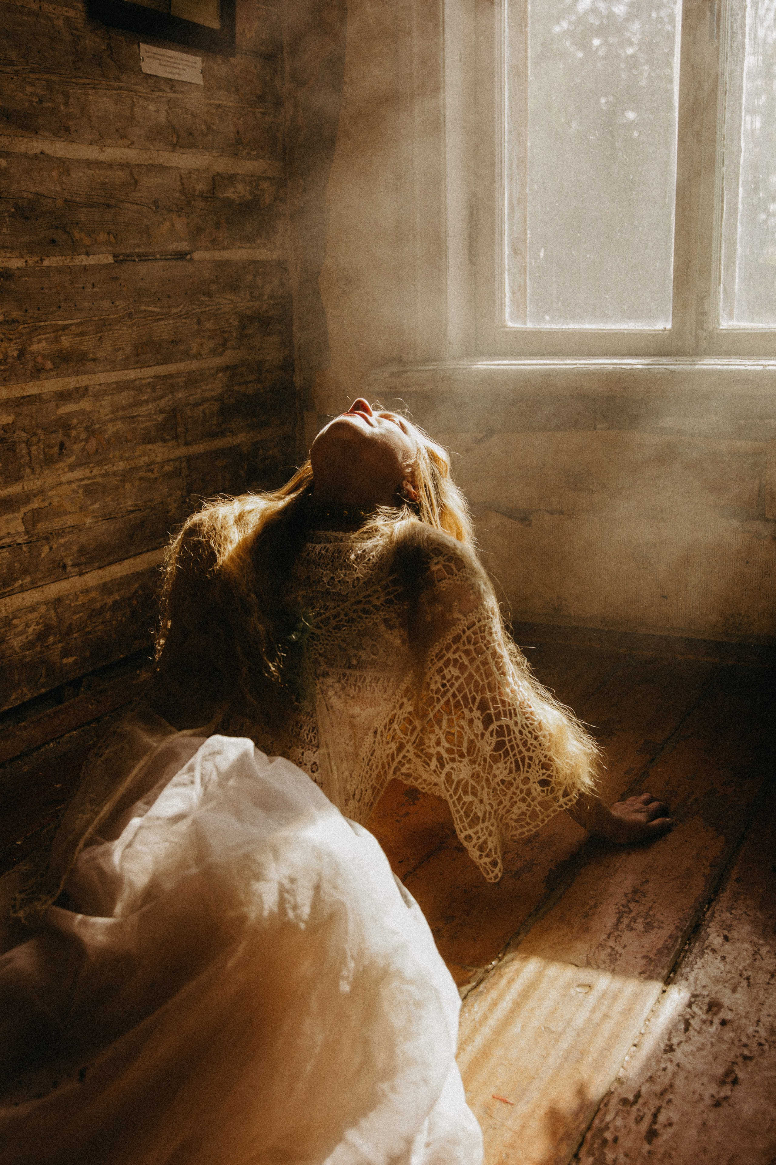 КАРТИНКИ С ВЫСТАВКИ. ФОТОИСТОРИЯ. ПОЙМАТЬ УСКОЛЬЗАЮЩУЮ КРАСОТУ