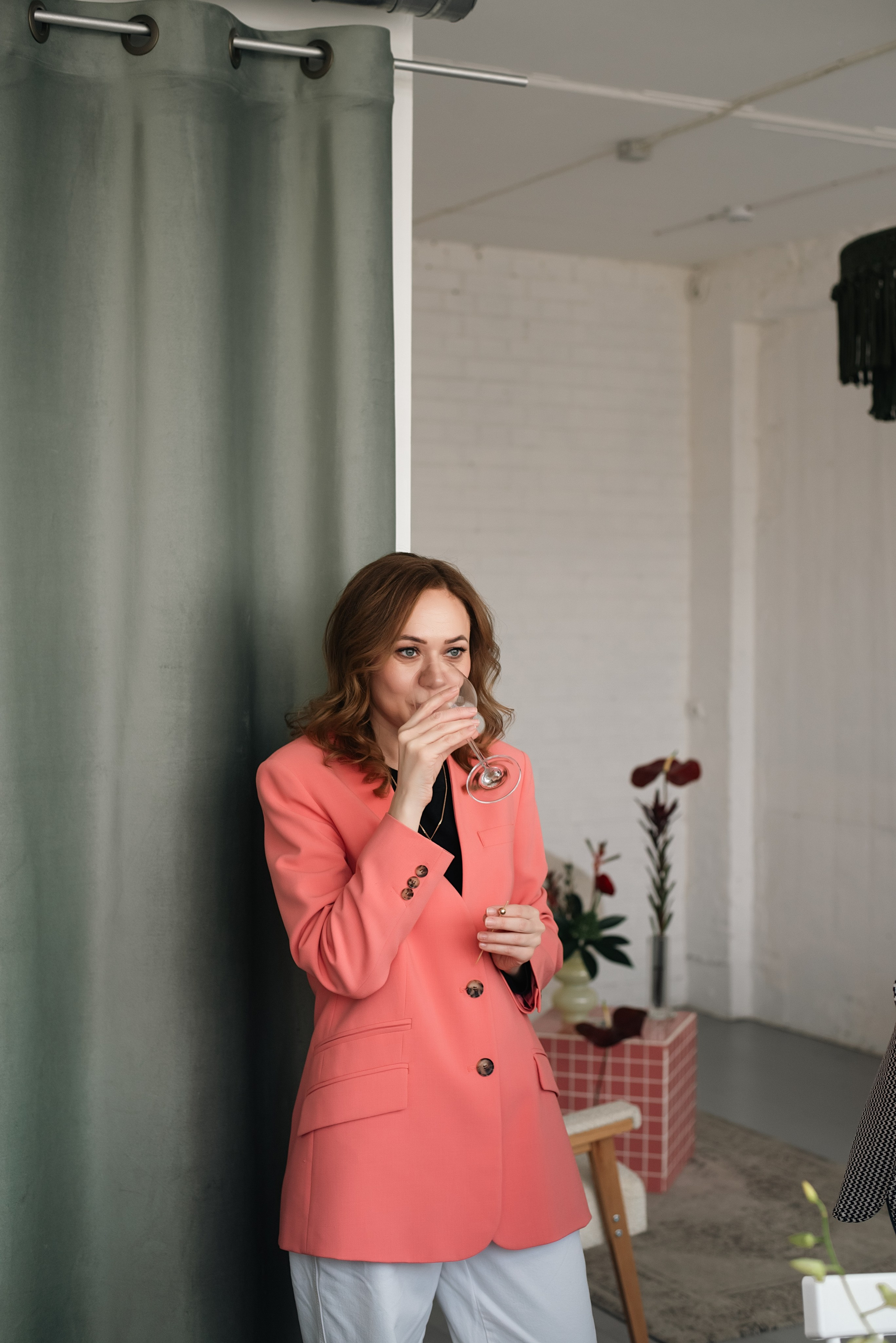 Корпоратив в языковой школе. Фотограф, визажист. Москва