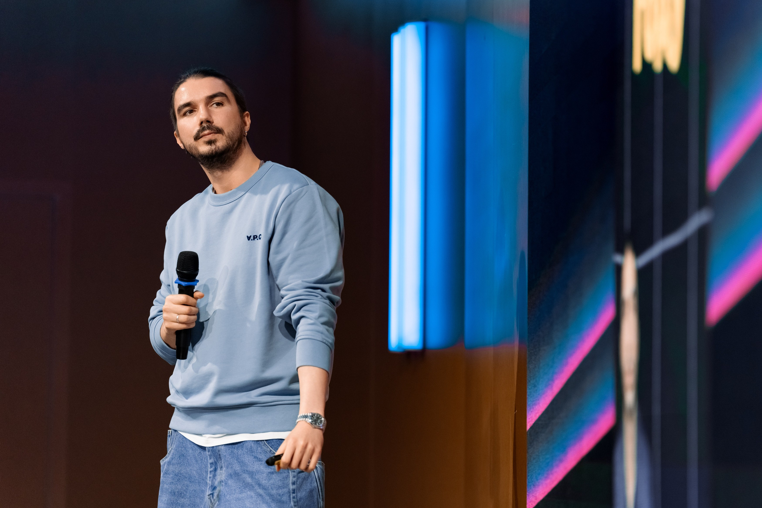 Like Share. Фотограф Дмитрий Алехин. Репортажная съемка мероприятий в Москве