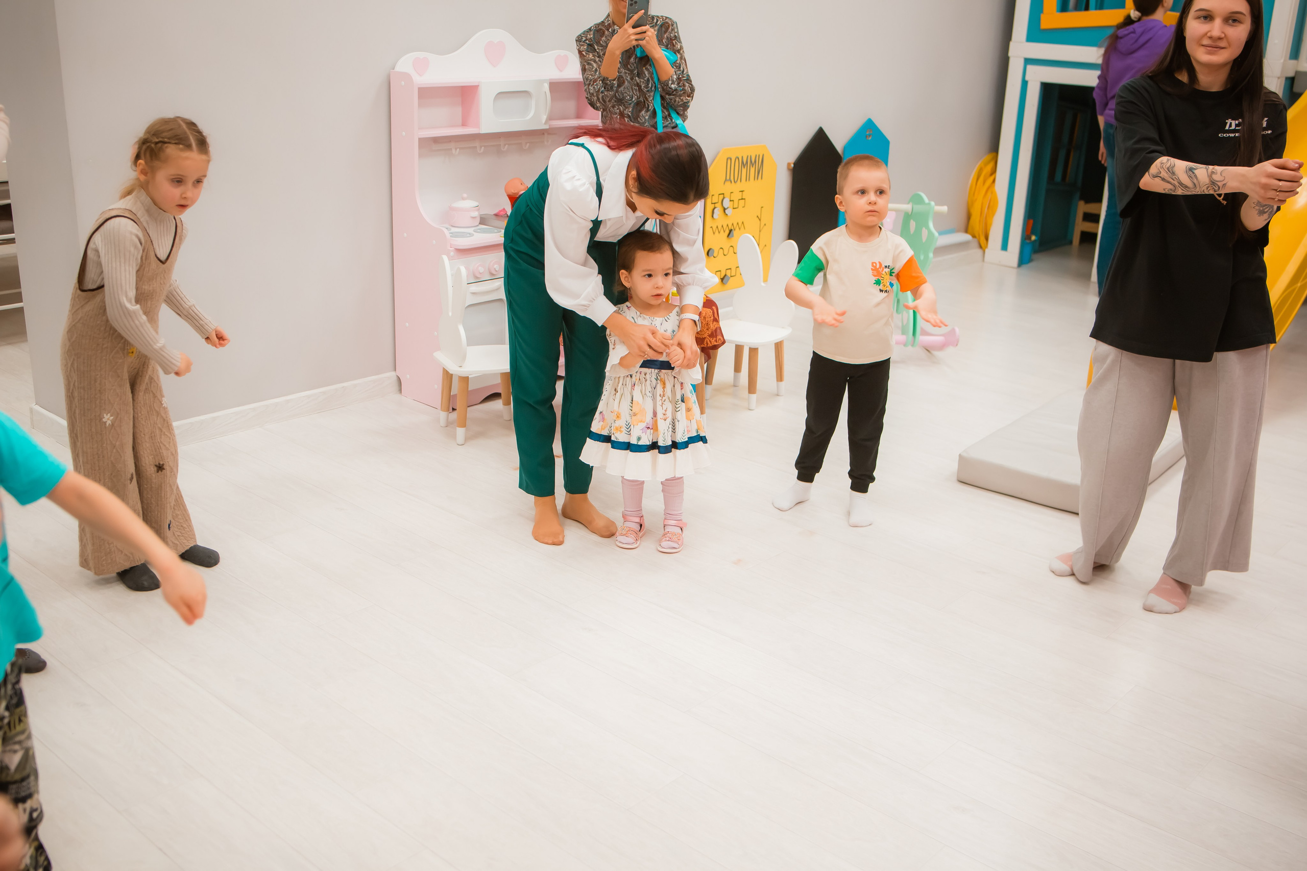 Масленица в ДОММИ. Репортажный фотограф Василий Сазонов в Нижневартовске