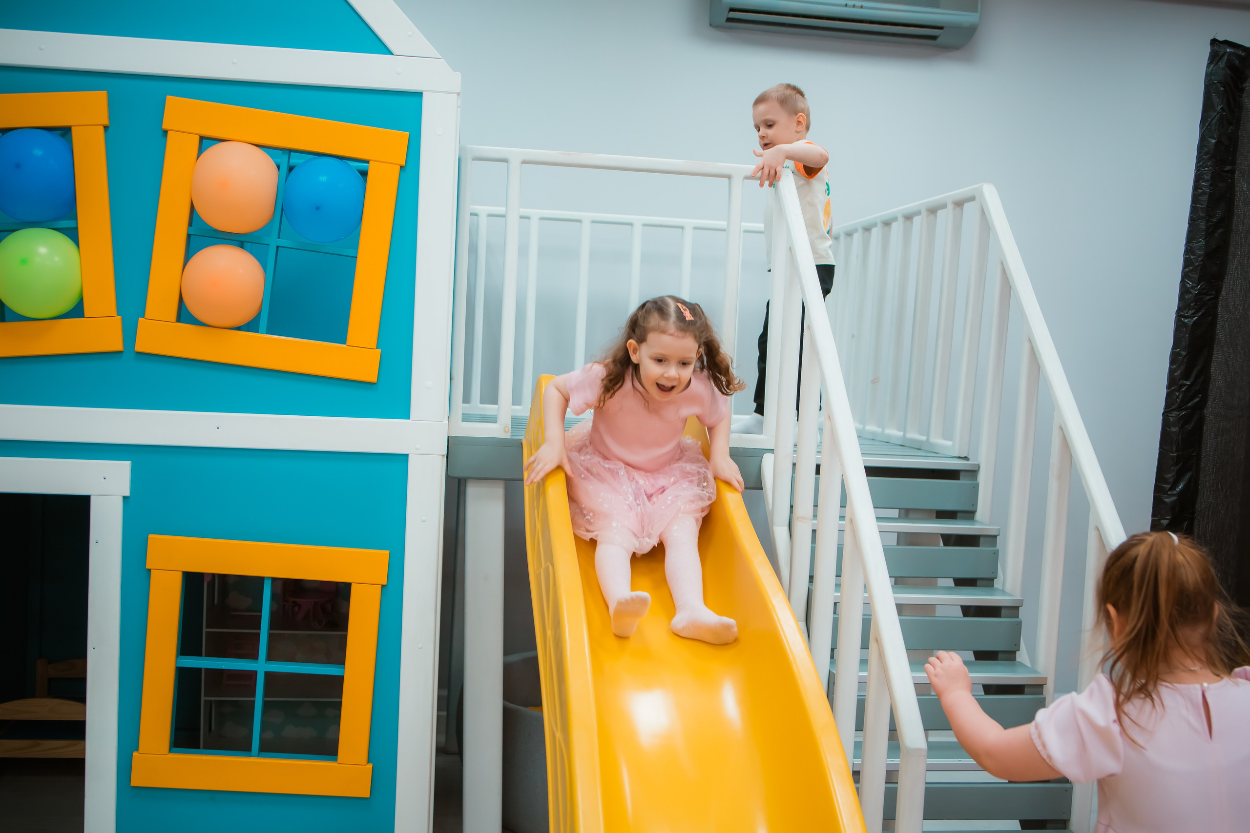 Масленица в ДОММИ. Репортажный фотограф Василий Сазонов в Нижневартовске