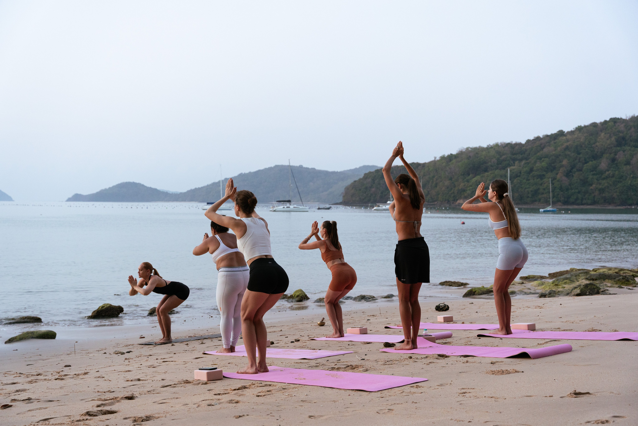 Yoga. Brand designer | photographer | model