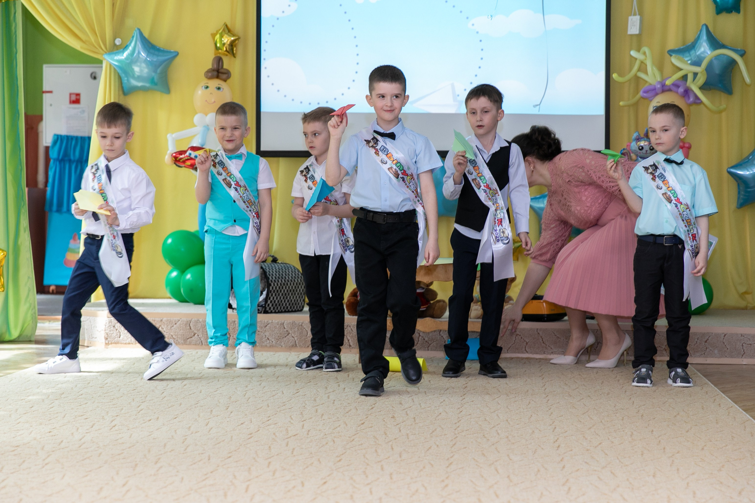 Выпускной Звездочка  2025. Школьный и детский фотограф в Южно-Сахалинске Анастасия Лескова