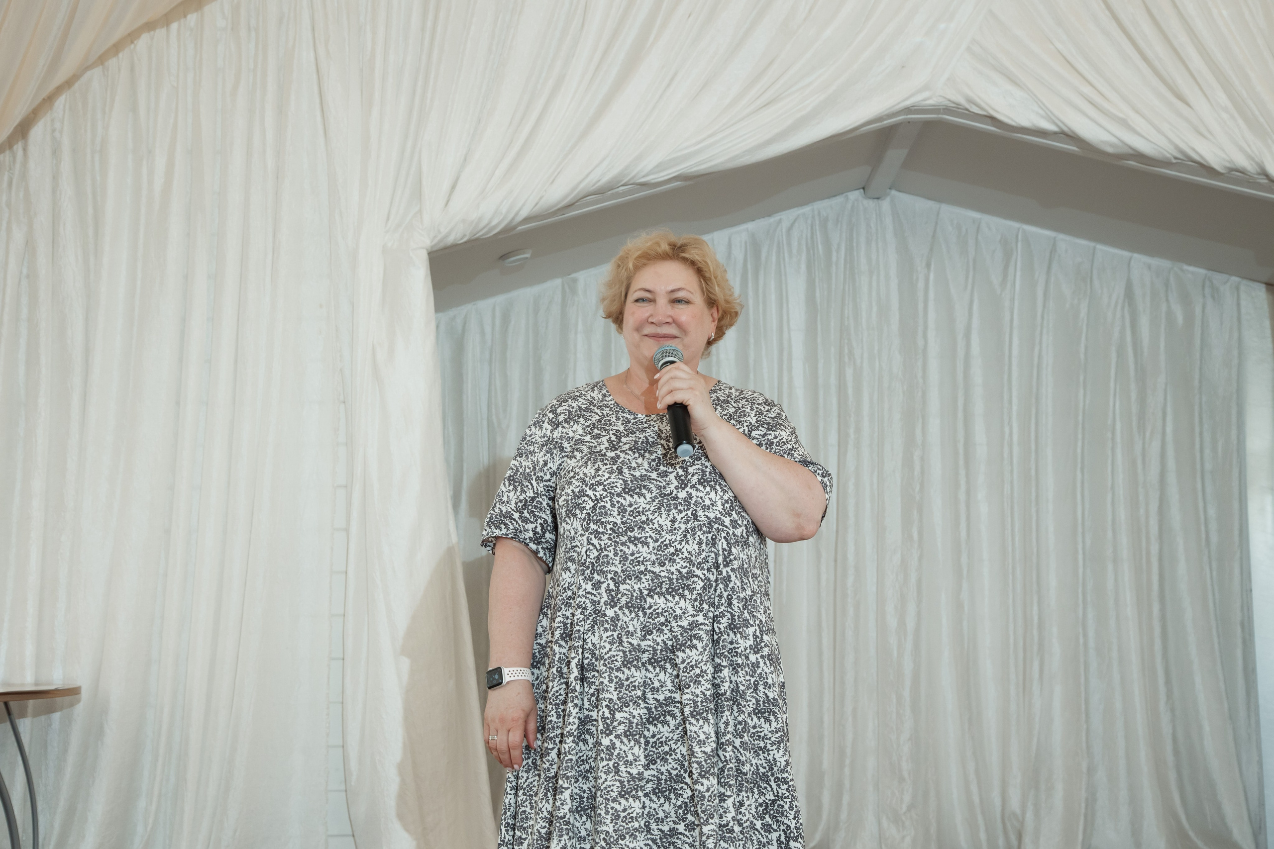 Выпускной, шатер в усадьбе «Гребнево». Свадебный и репортажный фотограф (Москва, Королев и другие)