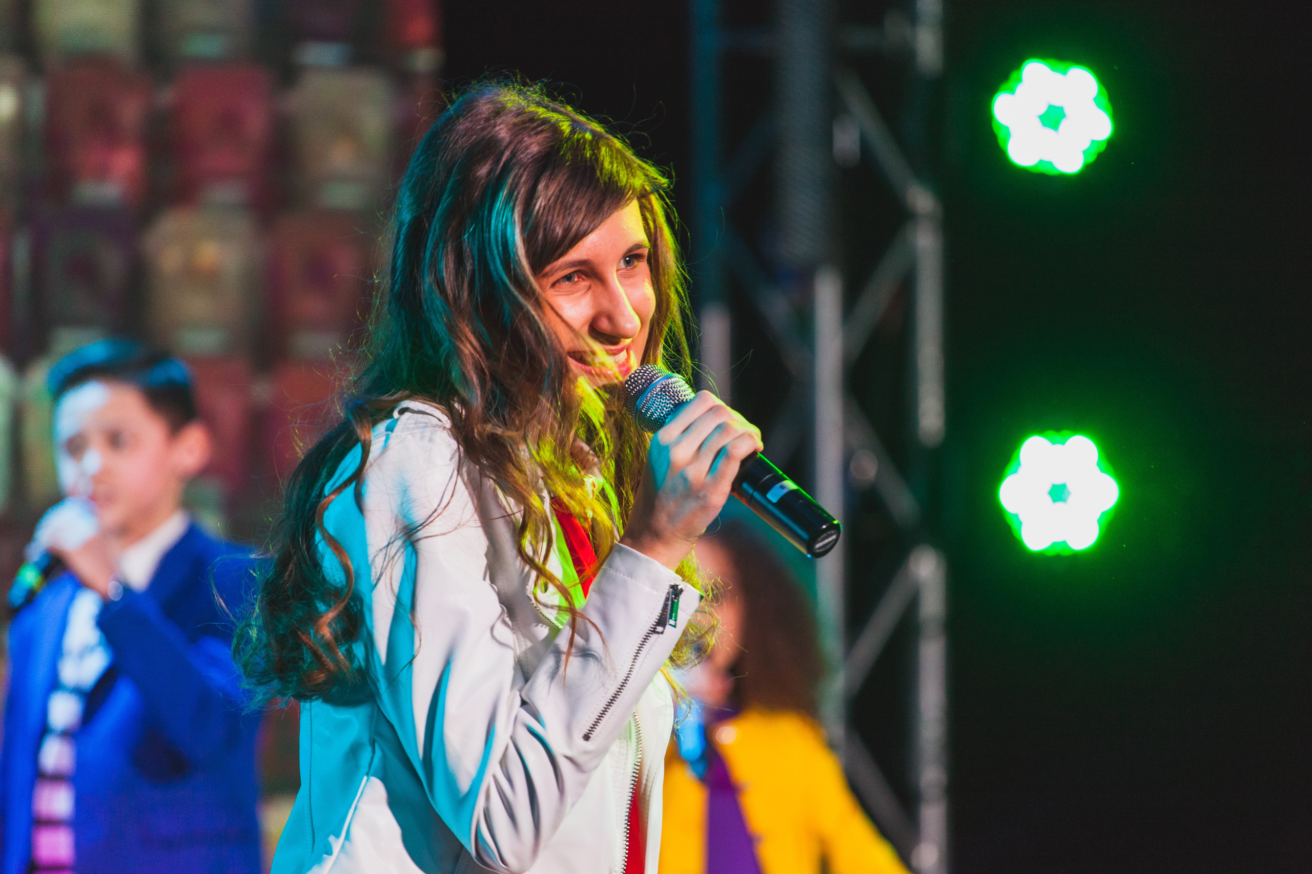 О2ТВ группа СТРАНА. Видеооператор/Фотограф Николай Завьялов