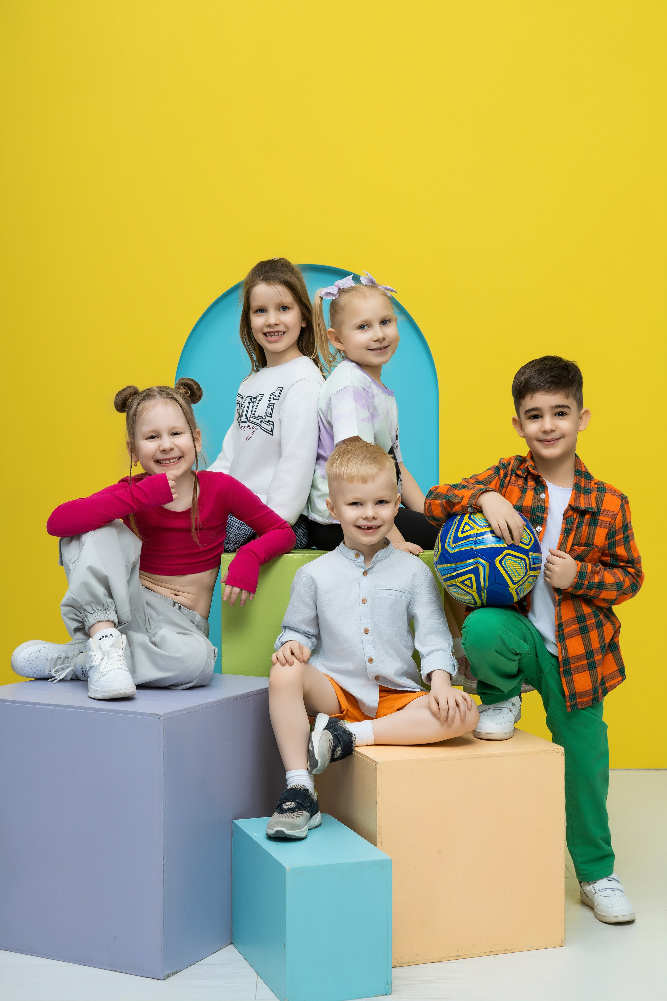 Студийные фотографии. Выпускные альбомы от Мамаевых, город Киров