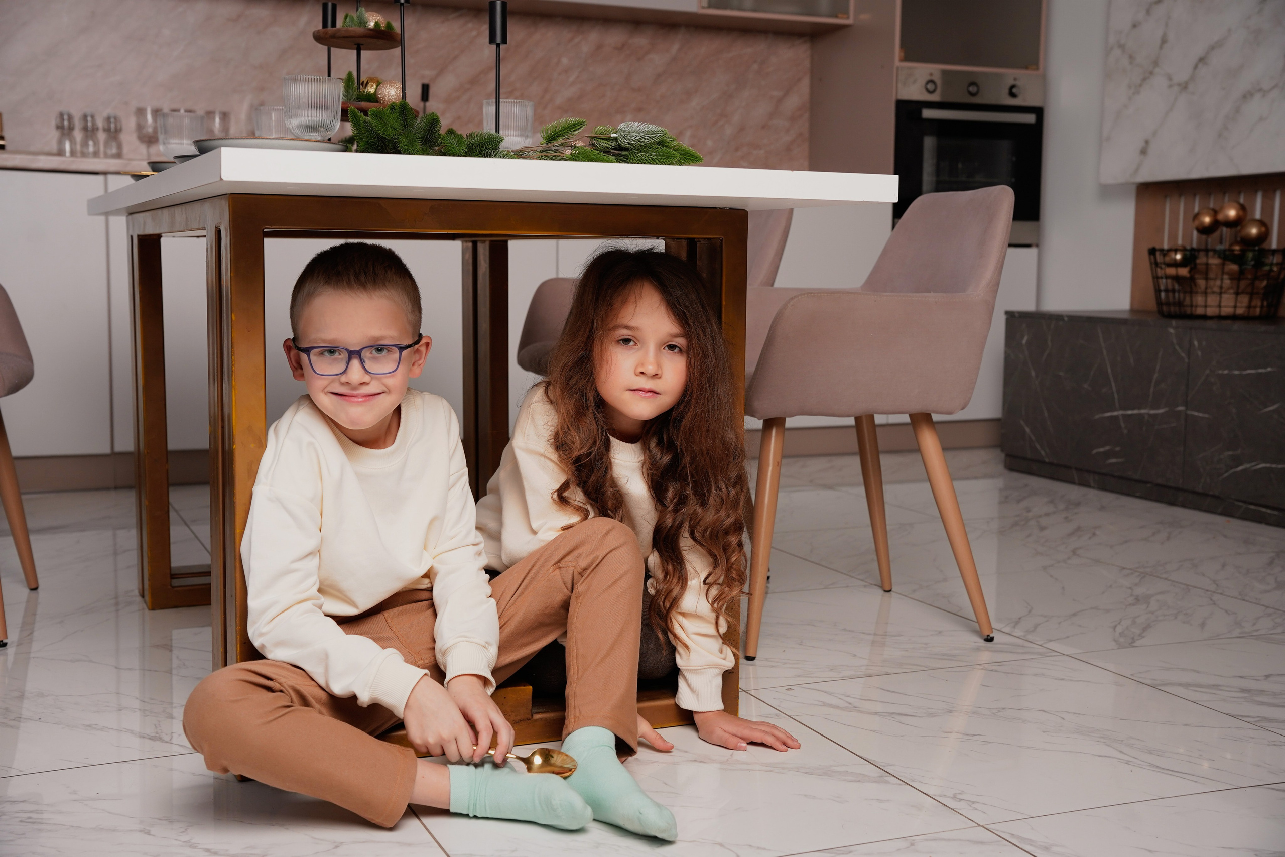 Новый год в мимике. Студийный и портретный фотограф в САНКТ-ПЕТЕРБУРГЕИрина Махаон