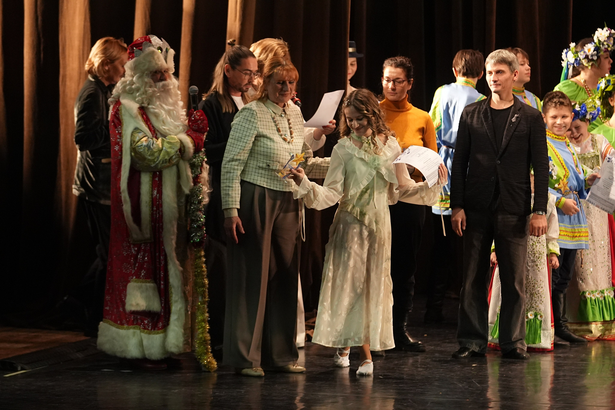 7 декабря, блок 3, г. Москва. Золотое яблочко