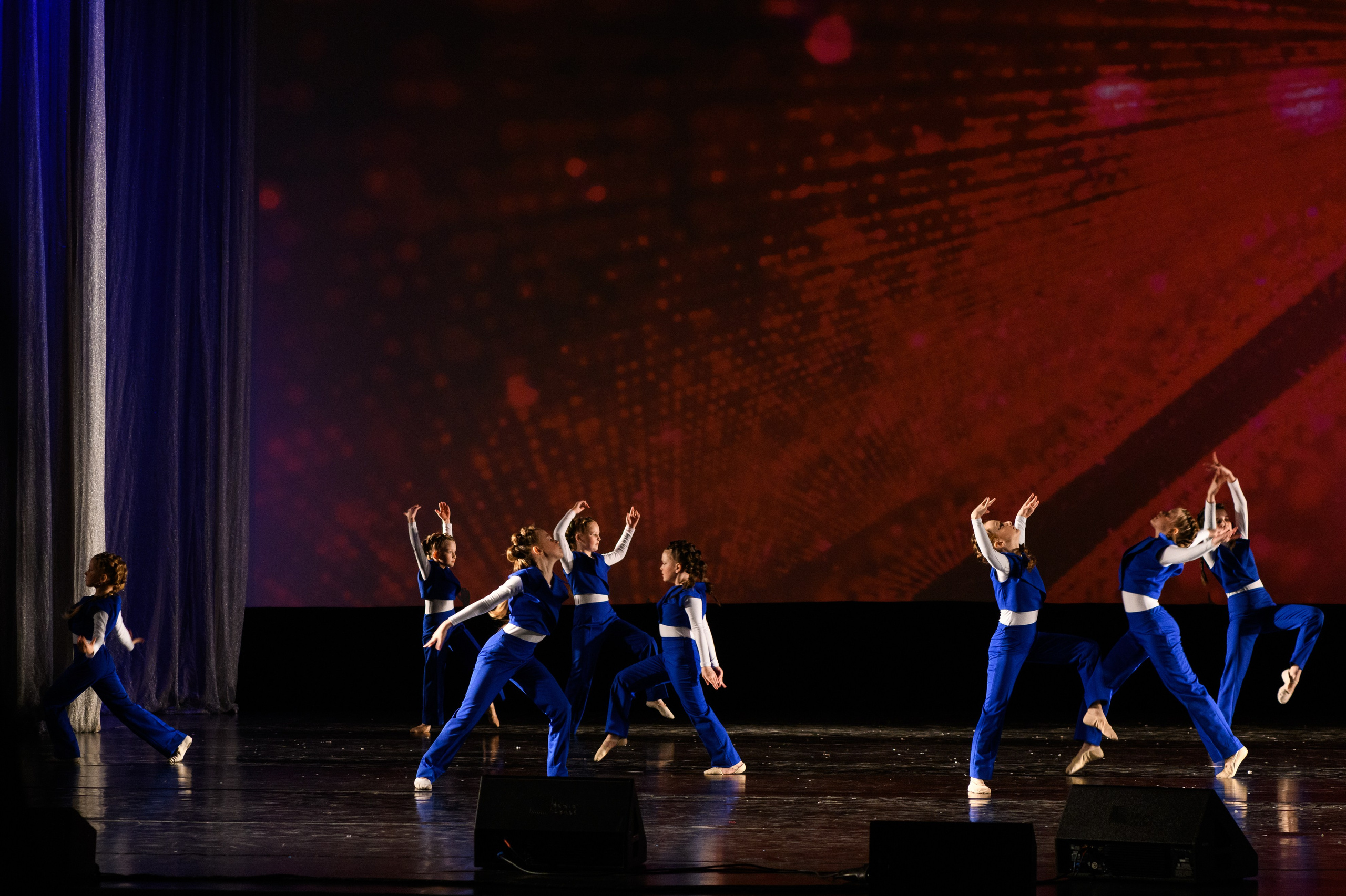 23 апреля, часть 2, БКЗ Октябрьский, г. Санкт-Петербург. Золотое яблочко