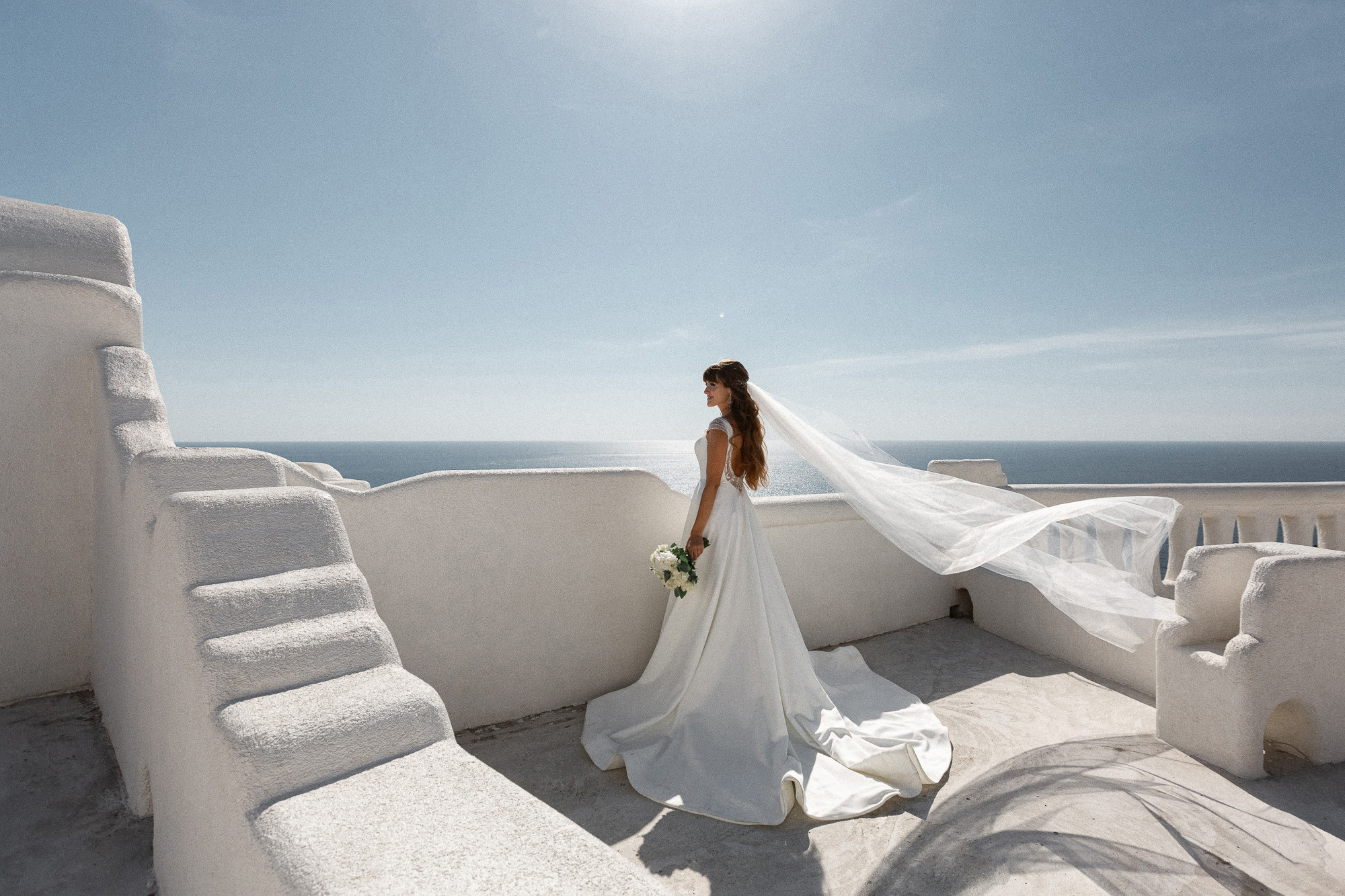 Александр и Виктория - фотосессия на Крымском Санторини. Свадебный фотограф, фотосъемка в Крыму, Севастополе, Симферополе, Ялте